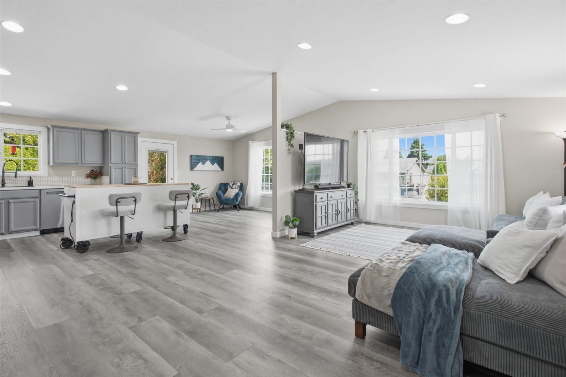  1517 N LOCUST ST Canby, OR 97013 - 物件實景