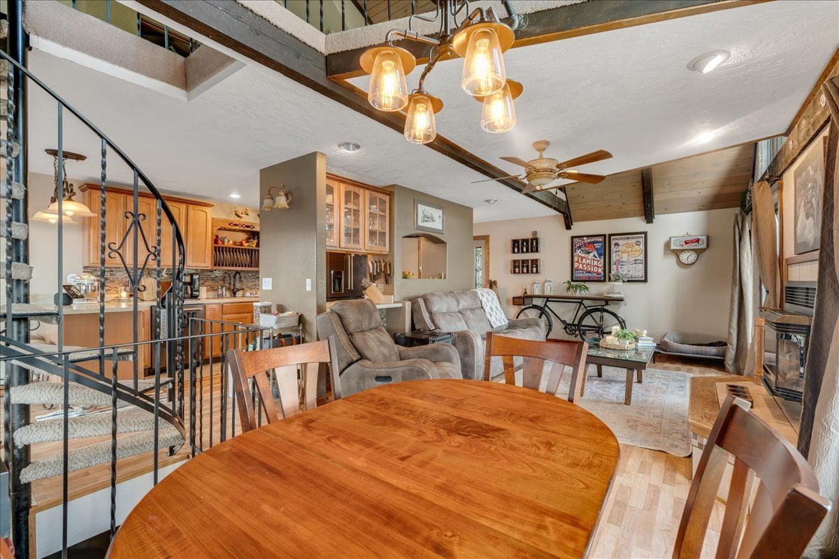 Black Eagle, Montana, 59414, United States, 4 Bedrooms Bedrooms, ,3 BathroomsBathrooms,Residential,For Sale,1921006