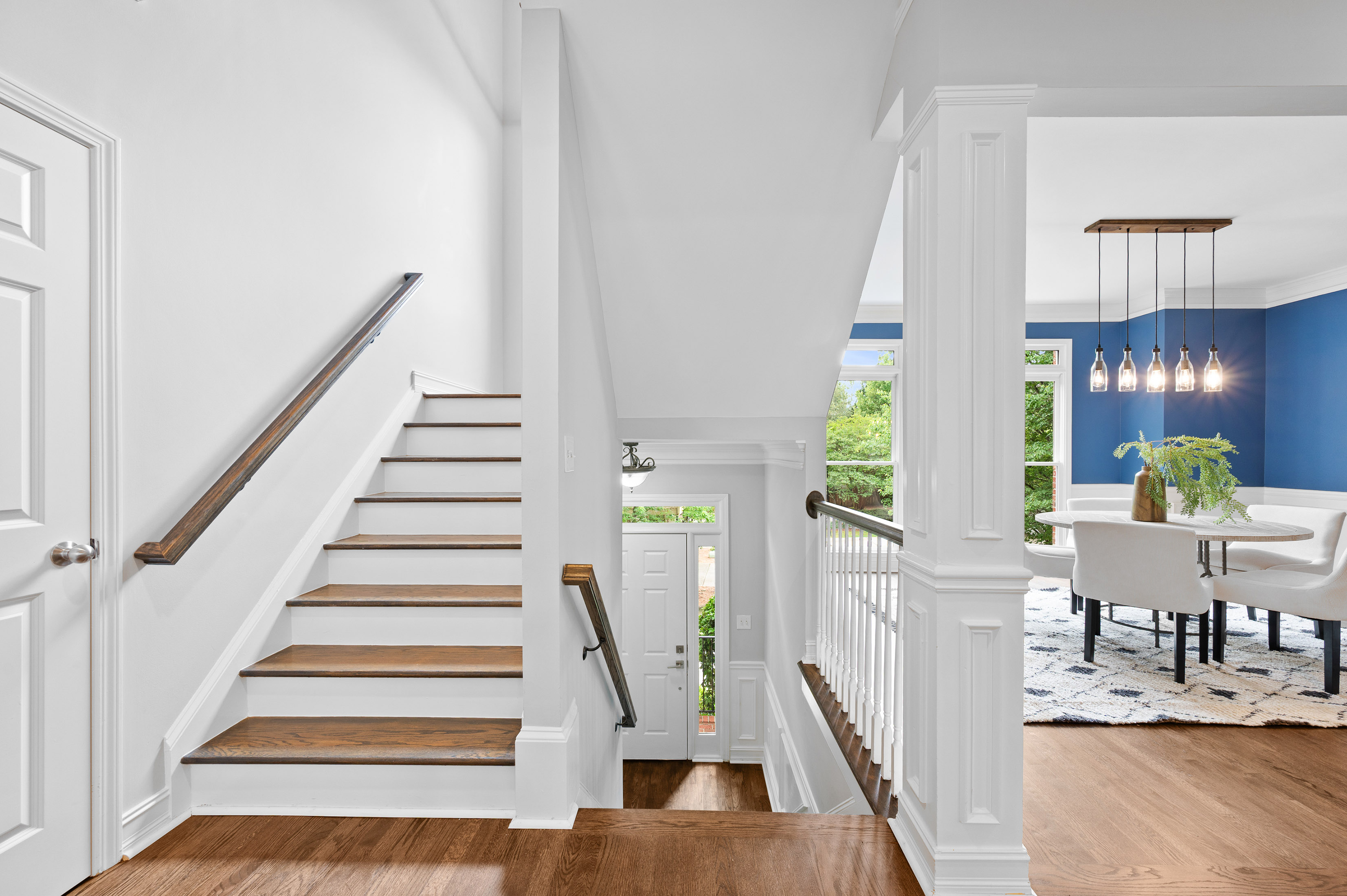  Stunning, All-Brick Home in Sought-After Medlock Place - 物件實景