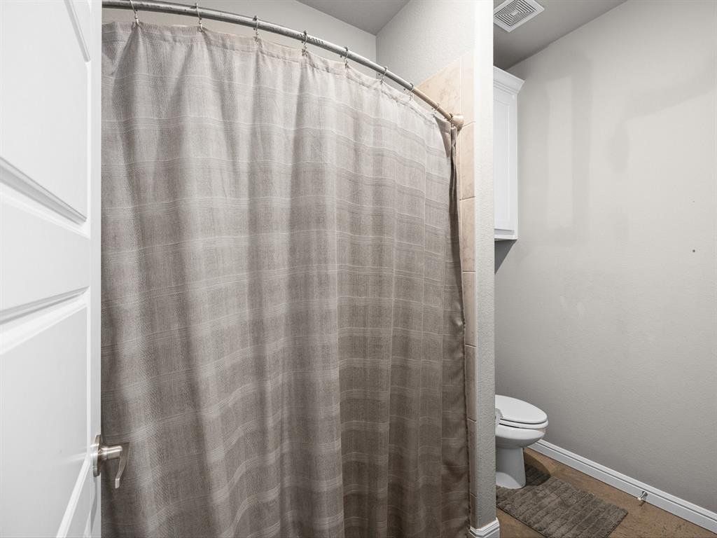 Midlothian, Texas, 76065, United States, 3 Bedrooms Bedrooms, ,3 BathroomsBathrooms,Residential,For Sale,1978446