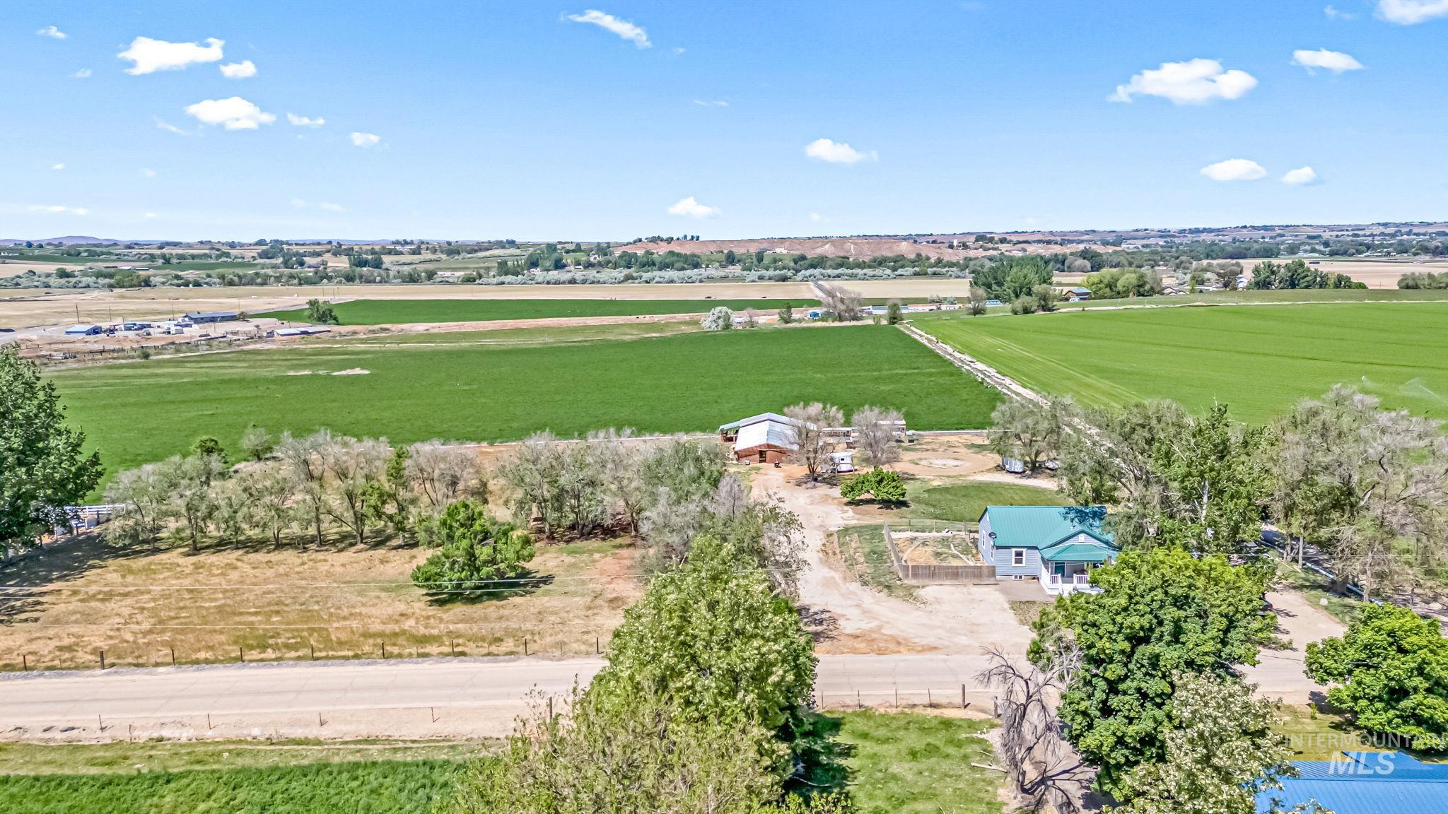 Homedale, Idaho, 83628, United States, 4 Bedrooms Bedrooms, ,2 BathroomsBathrooms,Residential,For Sale,1945003