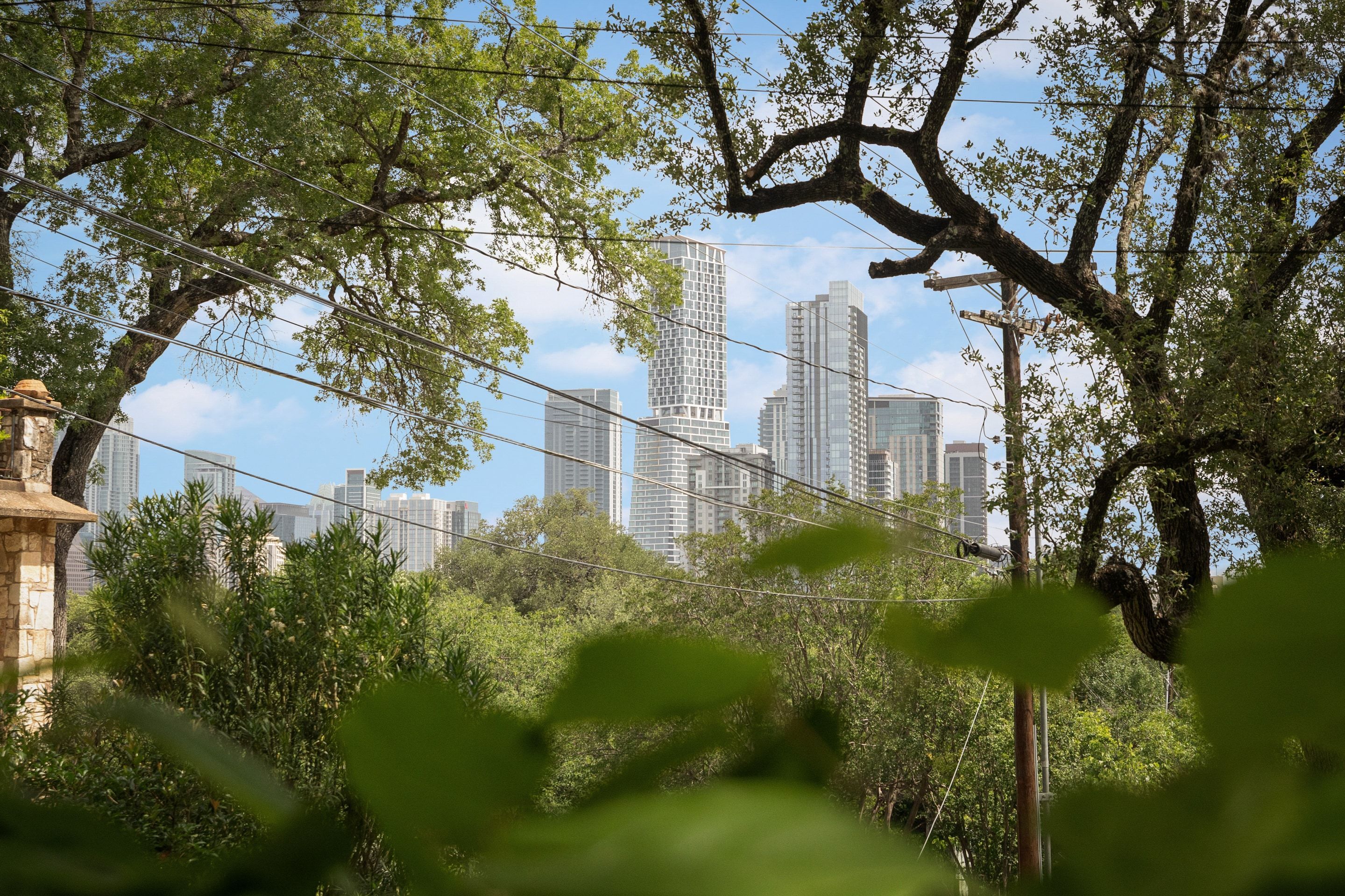  Reimagined Travis Heights Bungalow with Downtown Views - 物件實景