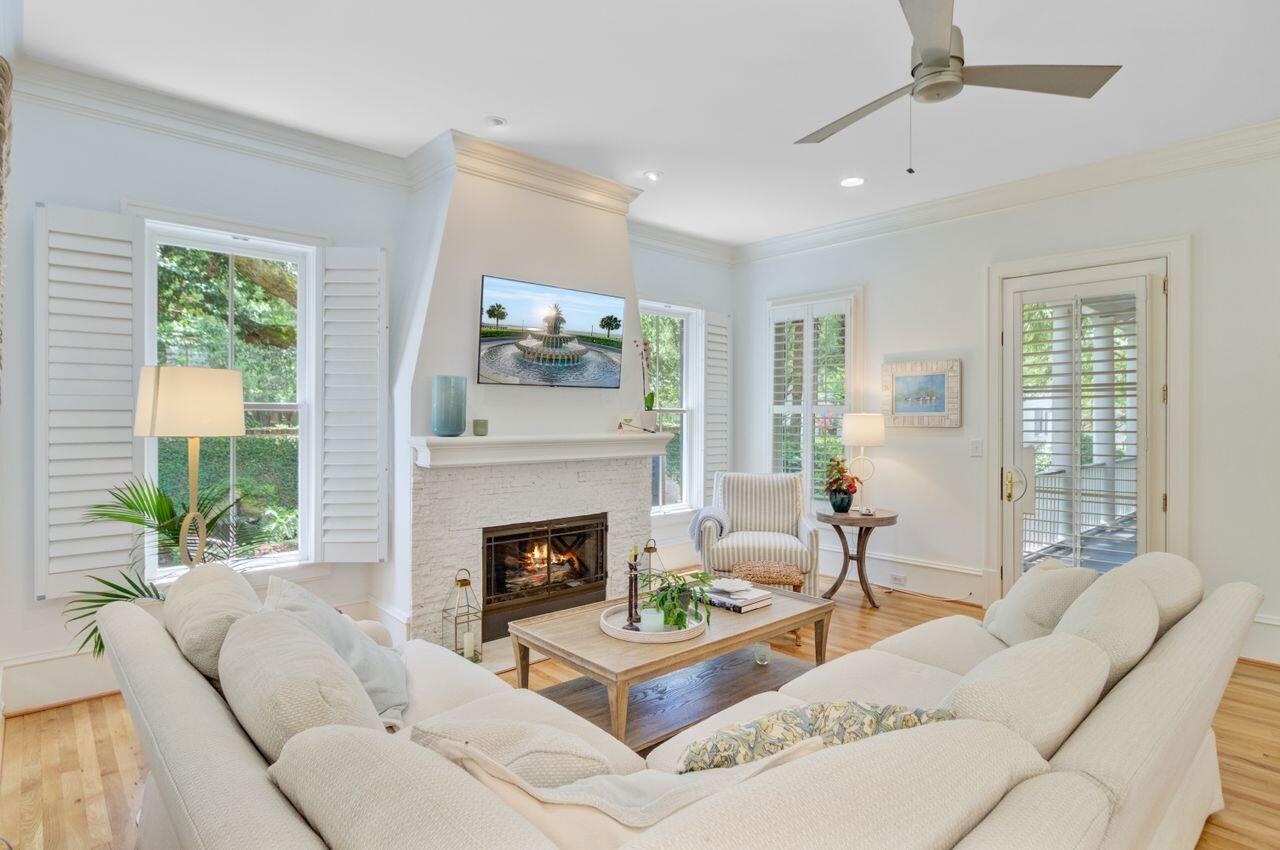 Mount Pleasant, South Carolina, 29464, United States, 5 Bedrooms Bedrooms, ,6 BathroomsBathrooms,Residential,For Sale,1840727