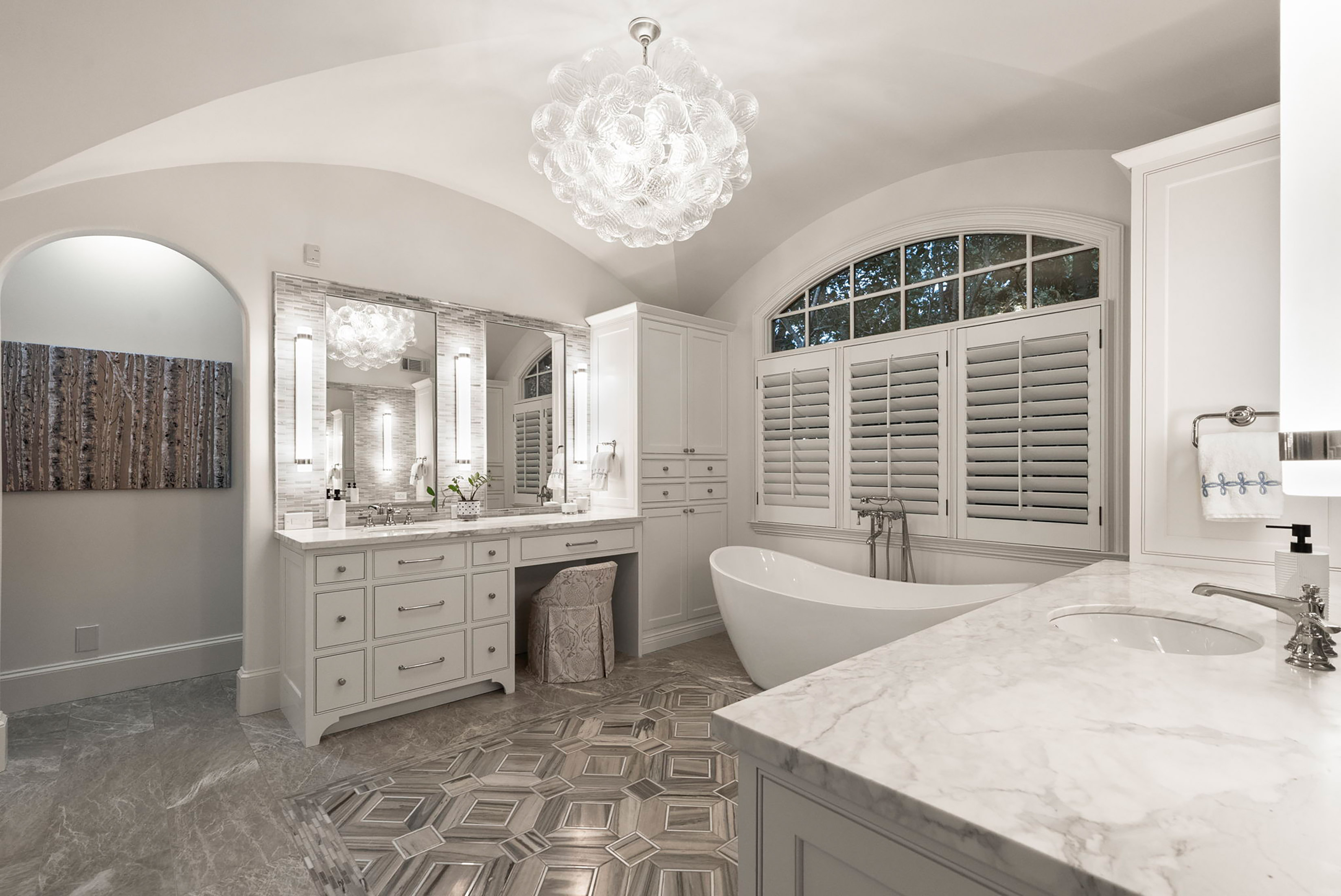  Remarkable Spanish-style Estate on 3.8+/- Private Acres - 物件實景