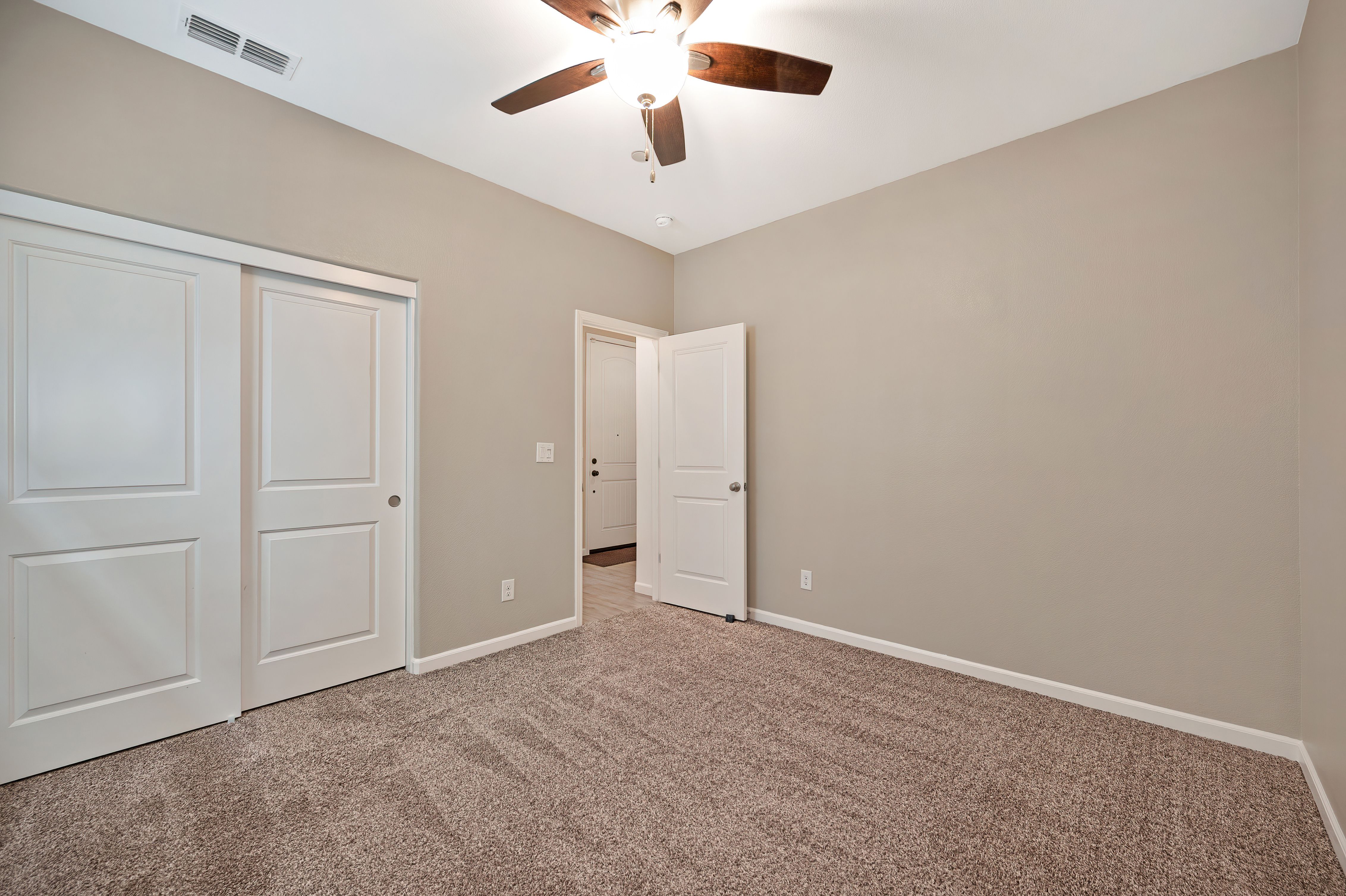  7153 Greenford Way, Roseville, CA 95747 - 物件實景