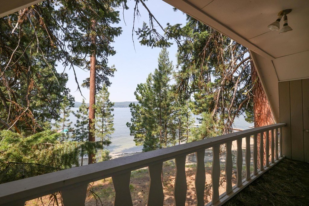 McCall, Idaho, 83638, United States, 4 Bedrooms Bedrooms, ,2 BathroomsBathrooms,Residential,For Sale,1825248