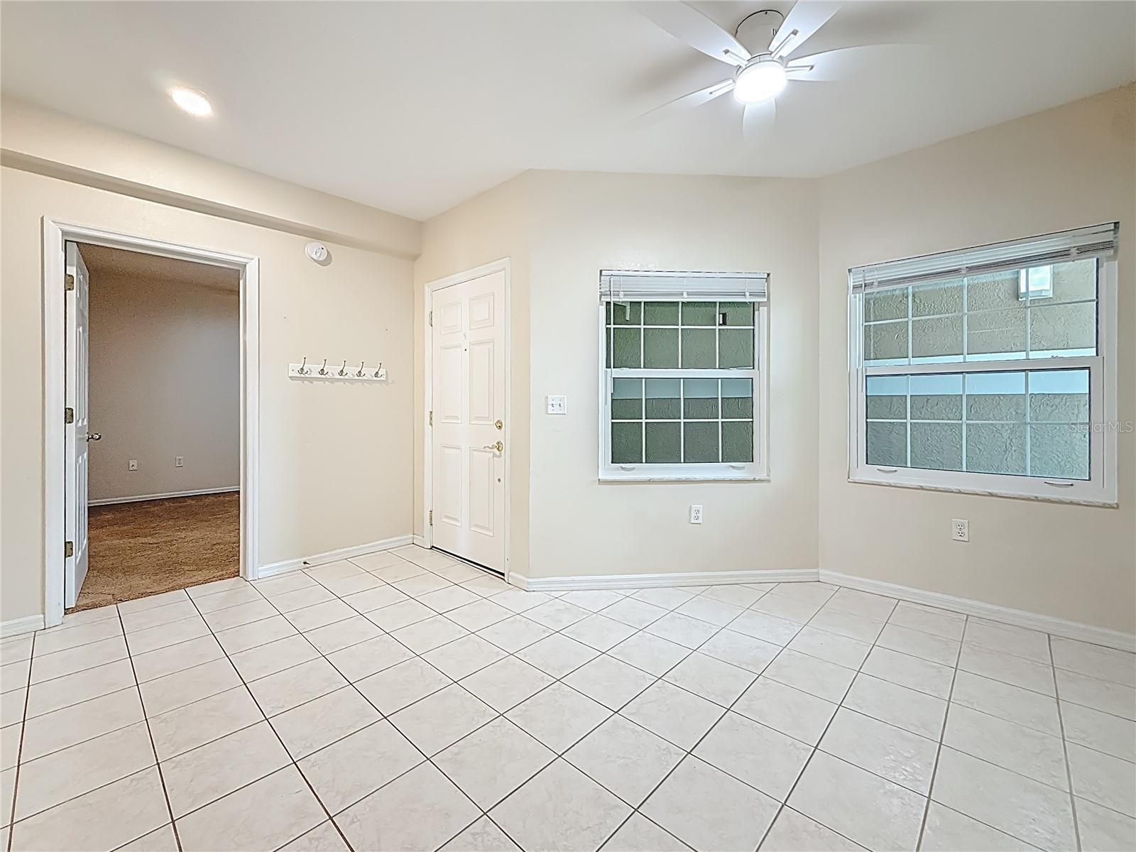 Madeira Beach, Florida, 33708, United States, 2 Bedrooms Bedrooms, ,2 BathroomsBathrooms,Residential,For Sale,1985682