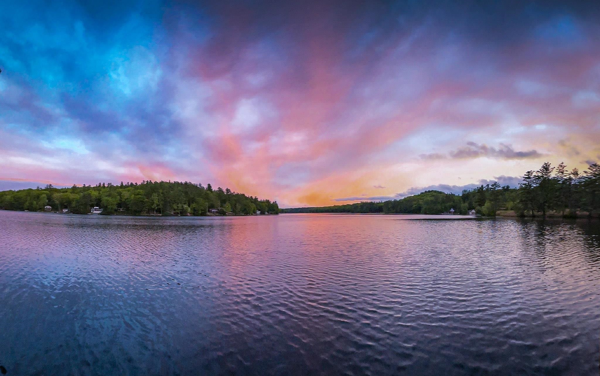 Weare, New Hampshire, 03281, United States, 2 Bedrooms Bedrooms, ,Residential,For Sale,1887155