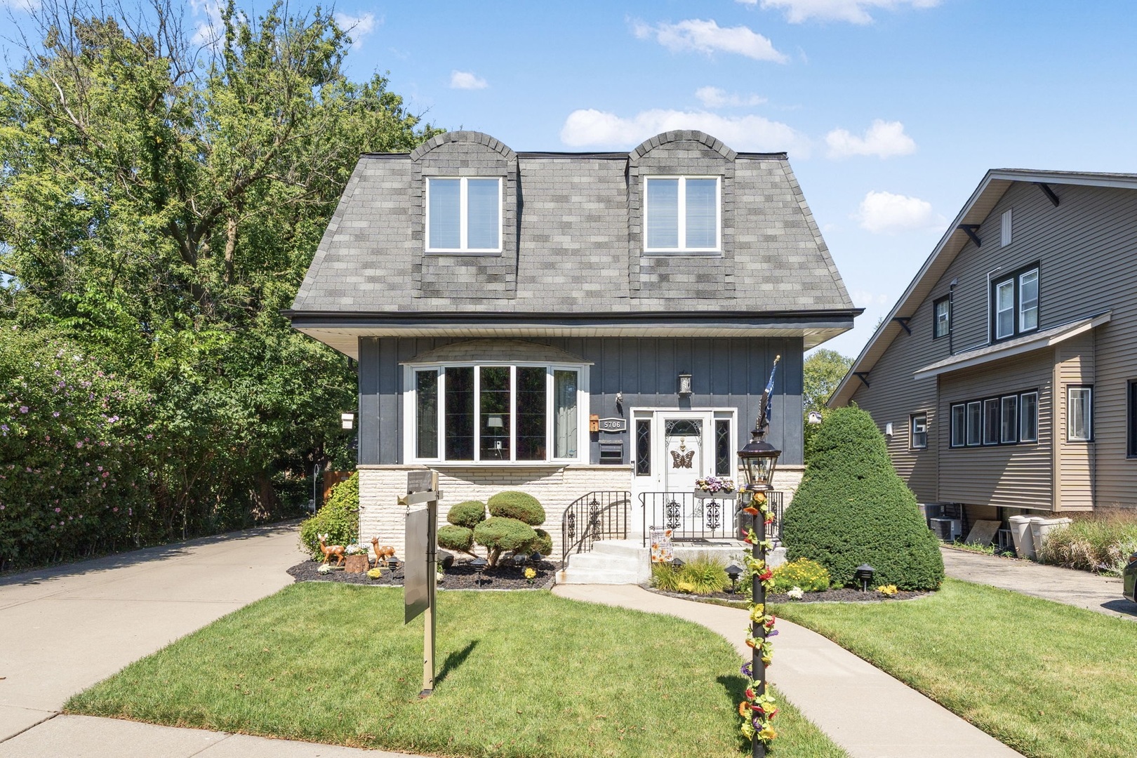 Chicago, Illinois, 60631, United States, 6 Bedrooms Bedrooms, ,4 BathroomsBathrooms,Residential,For Sale,1920979