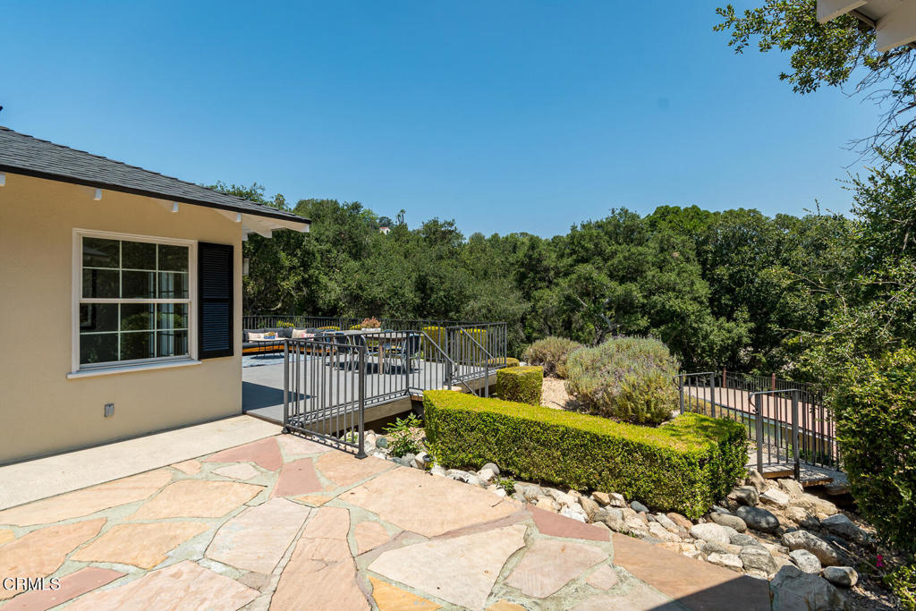 La Canada Flintridge, California, 91011, United States, 3 Bedrooms Bedrooms, ,1 BathroomBathrooms,Residential,For Sale,1901874