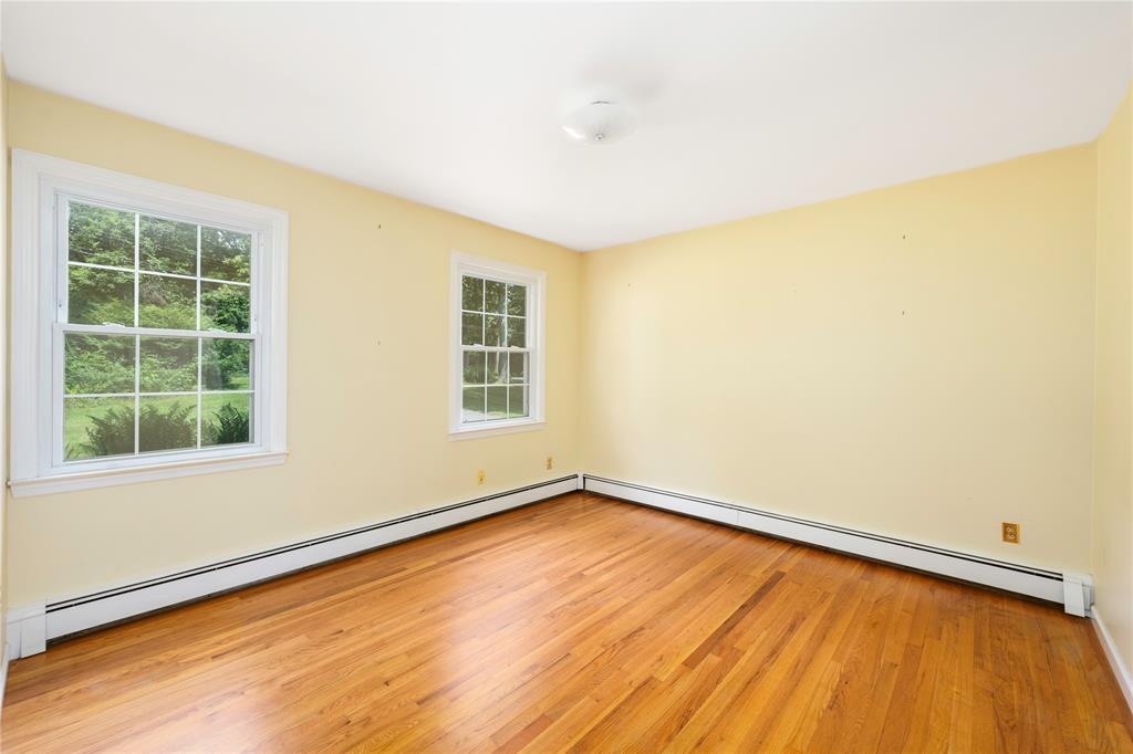 Hopewell Jct, New York, 12533, United States, 4 Bedrooms Bedrooms, ,4 BathroomsBathrooms,Residential,For Sale,1916399
