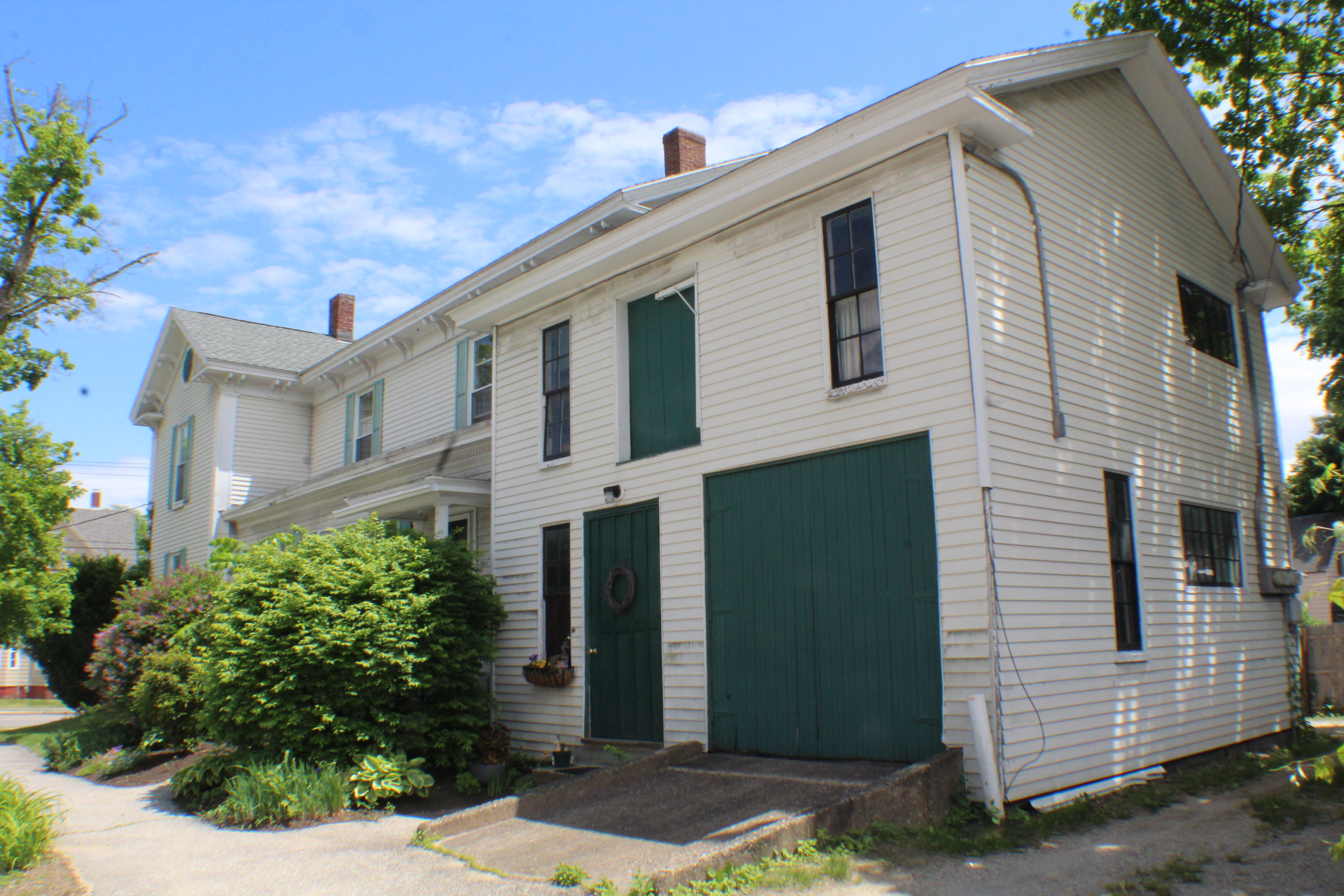 Concord, New Hampshire, 03301, United States, 7 Bedrooms Bedrooms, ,3 BathroomsBathrooms,Residential,For Sale,2048587
