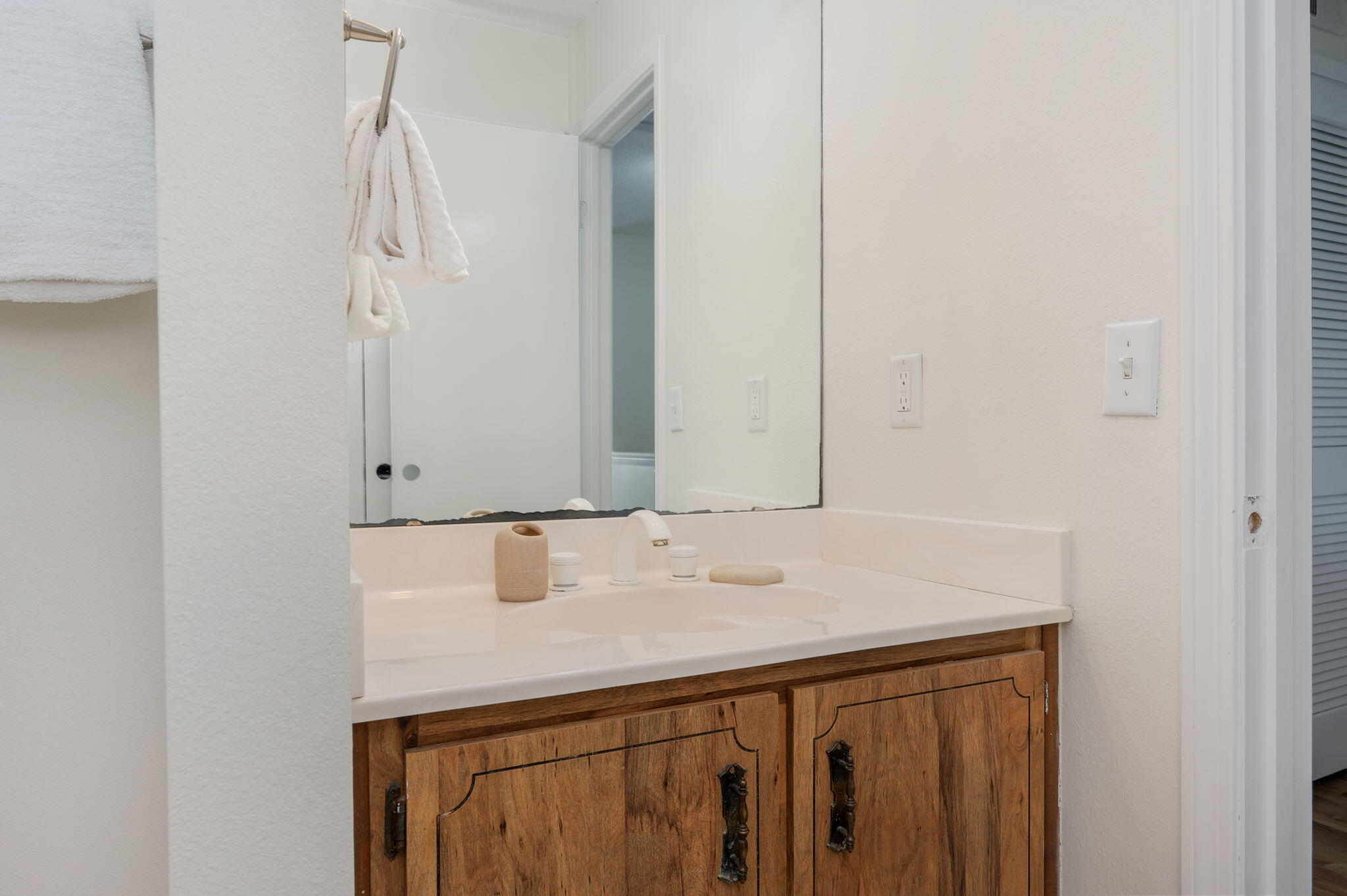 Navarre, Florida, 32566, United States, 2 Bedrooms Bedrooms, ,2 BathroomsBathrooms,Residential,For Sale,1989552