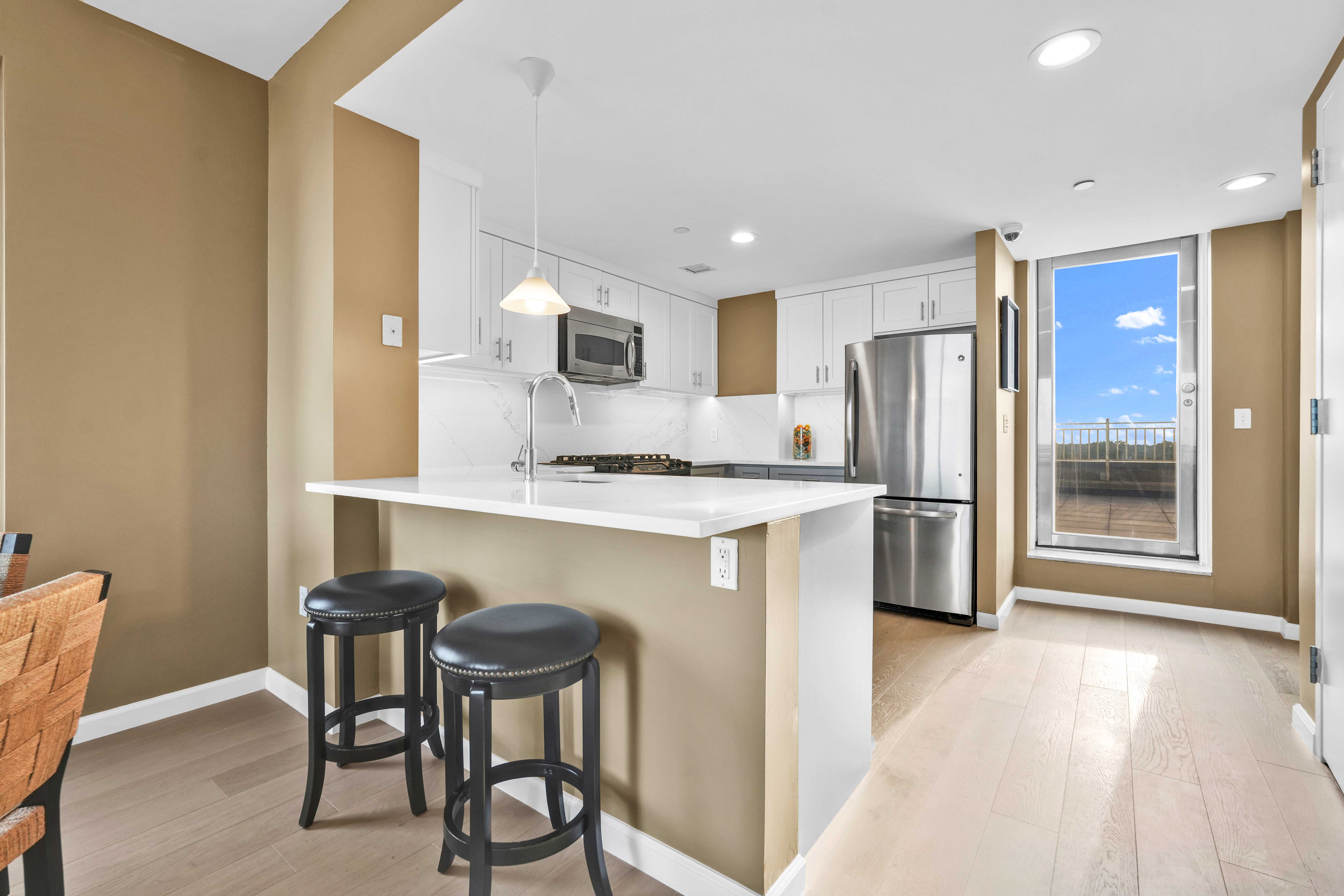  11624 Grosvenor Lane #15B, Kew Gardens, NY, 11418 - 物件實景