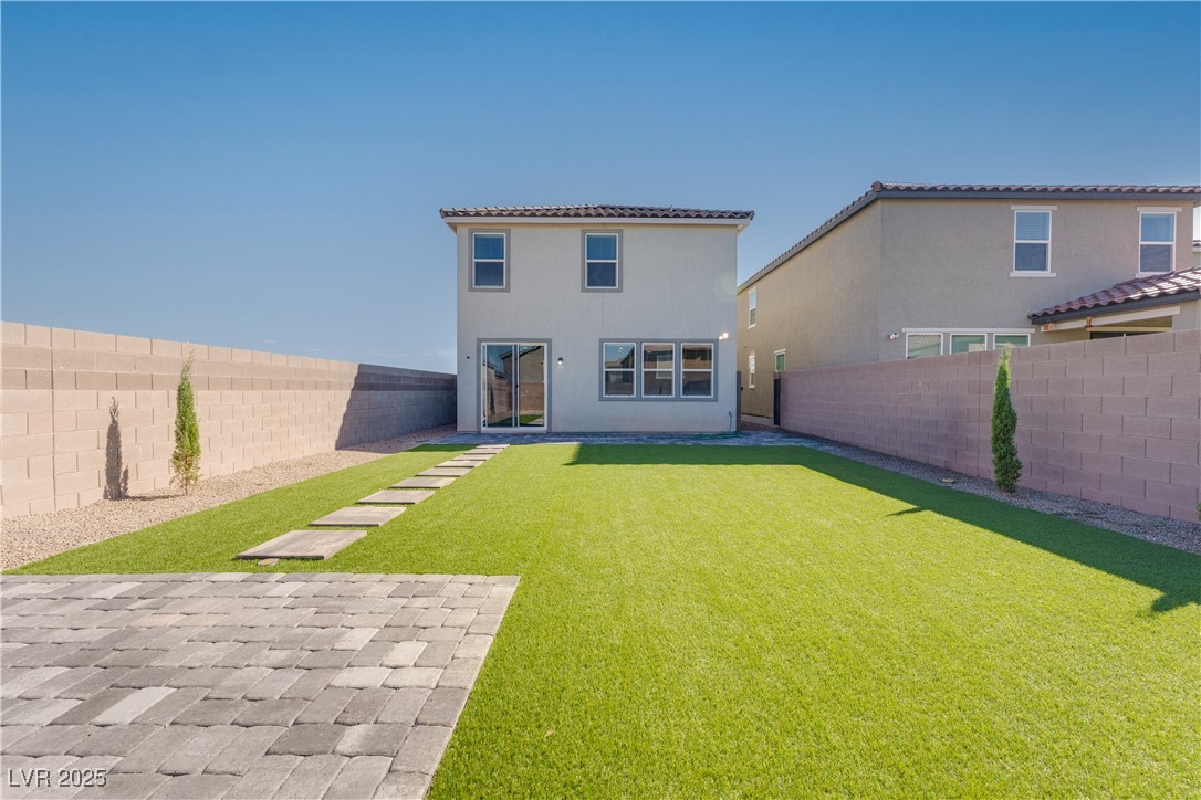 Las Vegas, Nevada, 89141, United States, 5 Bedrooms Bedrooms, ,4 BathroomsBathrooms,Residential,For Sale,1951084