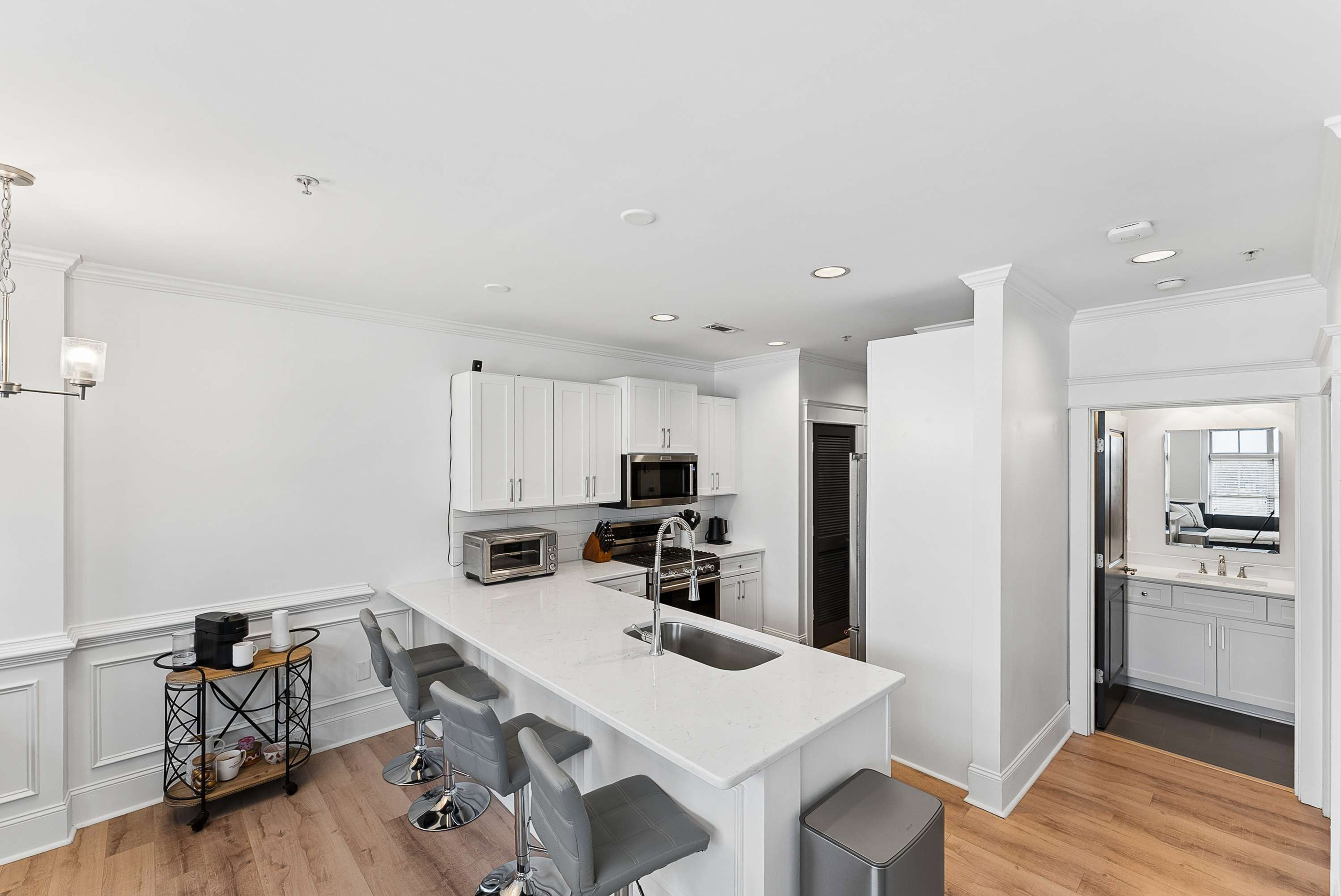  Exceptional Corner Residence in the Vibrant Heart of Midtown - 物件實景