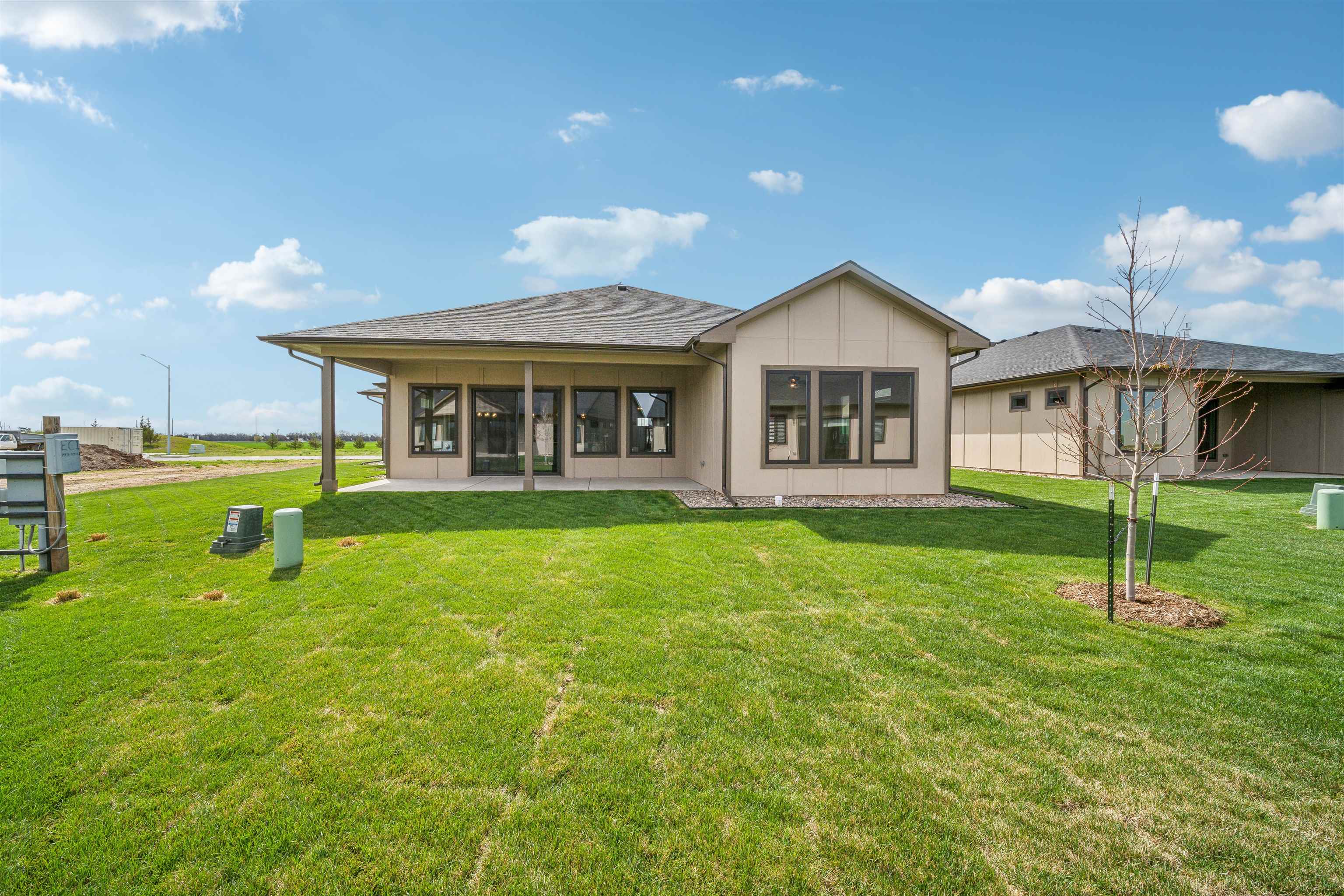 Goddard, Kansas, 67052, United States, 3 Bedrooms Bedrooms, ,3 BathroomsBathrooms,Residential,For Sale,1786497