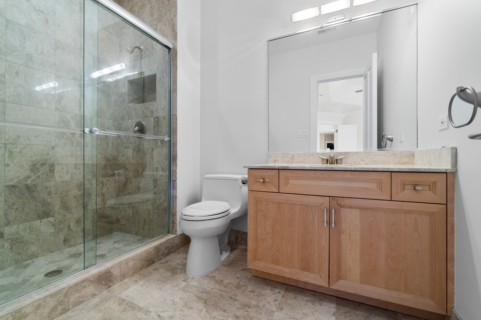 Oswego, Illinois, 60543, United States, 5 Bedrooms Bedrooms, ,7 BathroomsBathrooms,Residential,For Sale,1982116