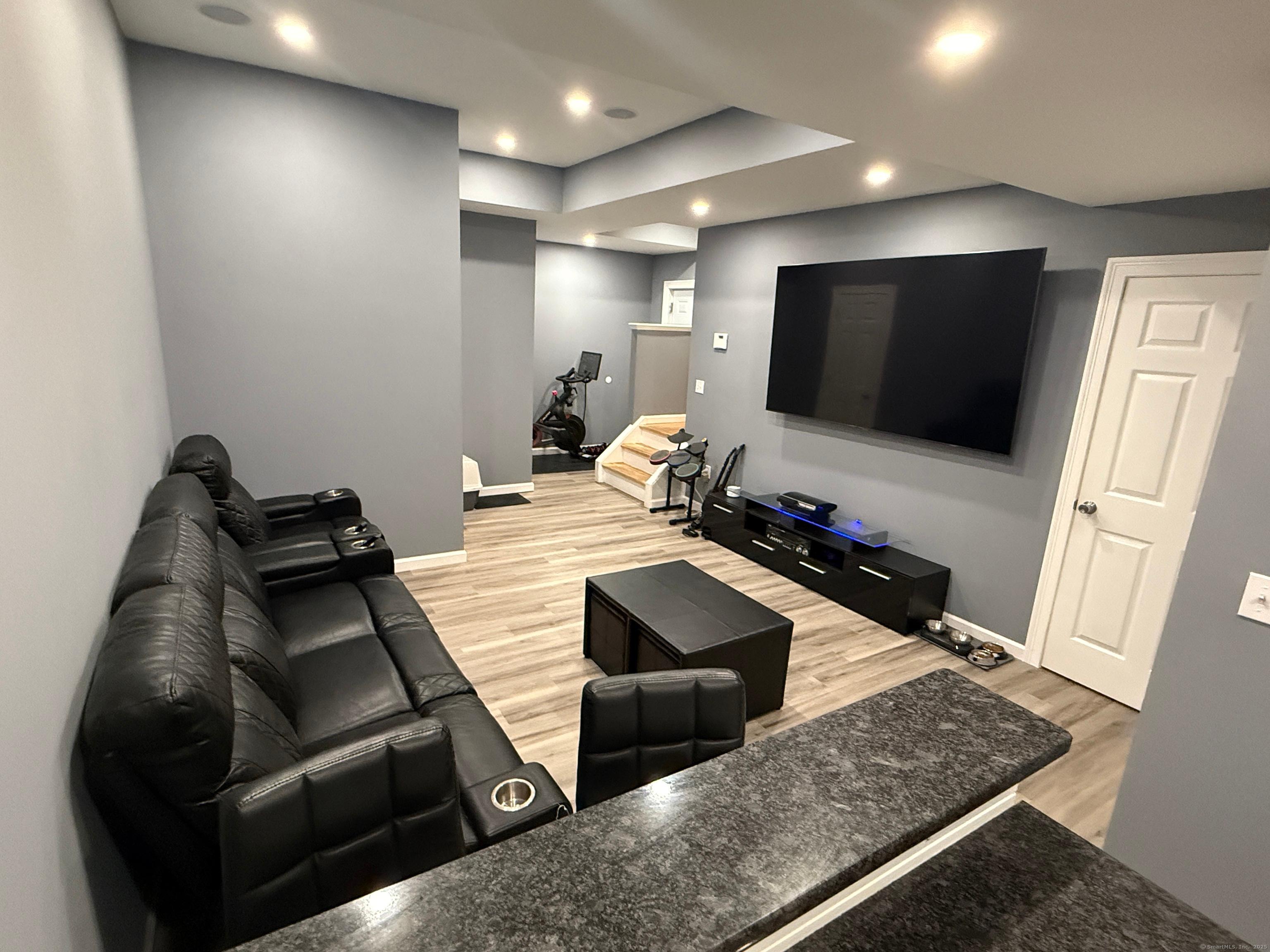 Naugatuck, Connecticut, 06770, United States, 4 Bedrooms Bedrooms, ,3 BathroomsBathrooms,Residential,For Sale,1937720