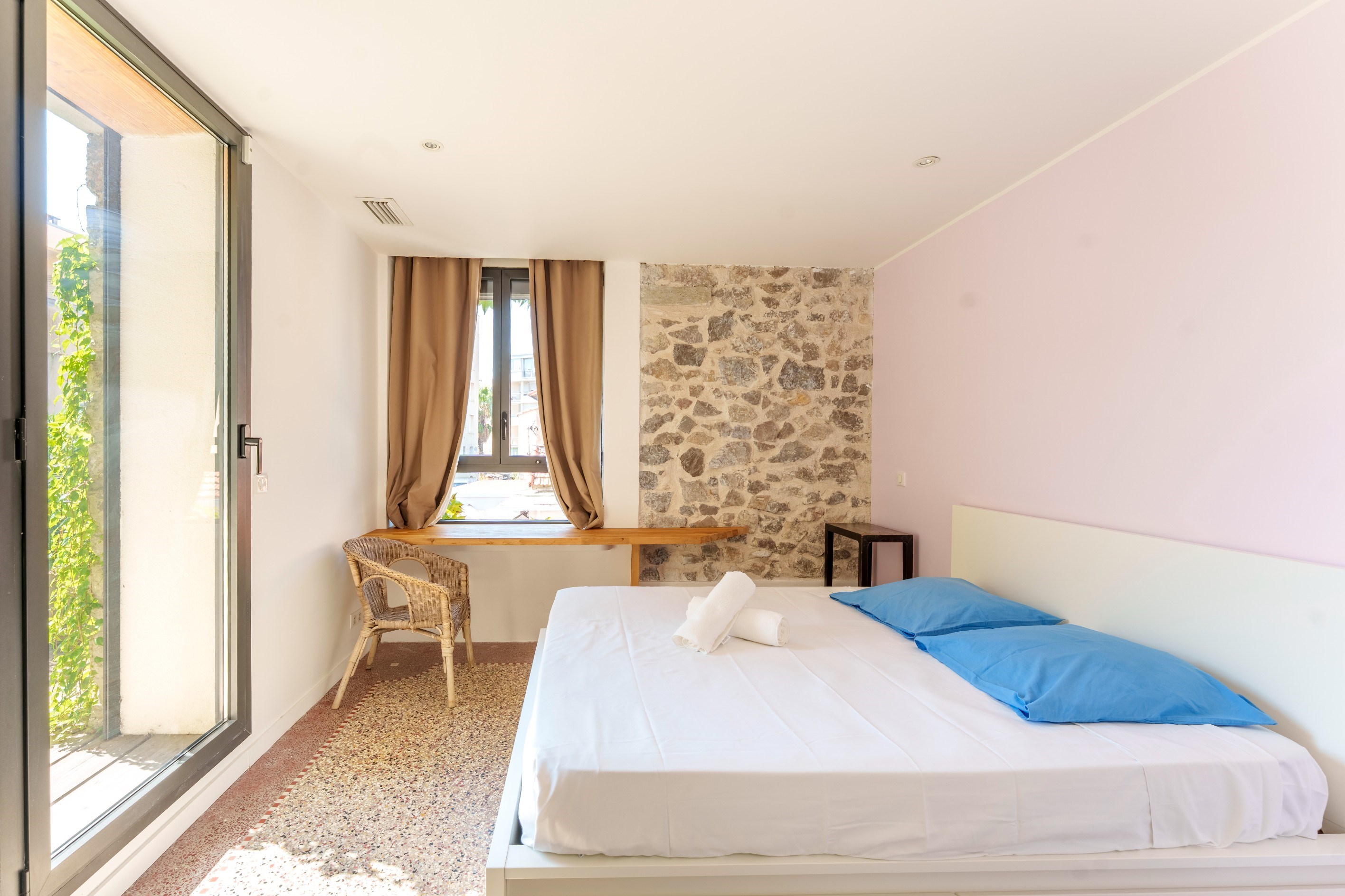  A charming stone house in the heart of Palavas-les-Flots, just a stone