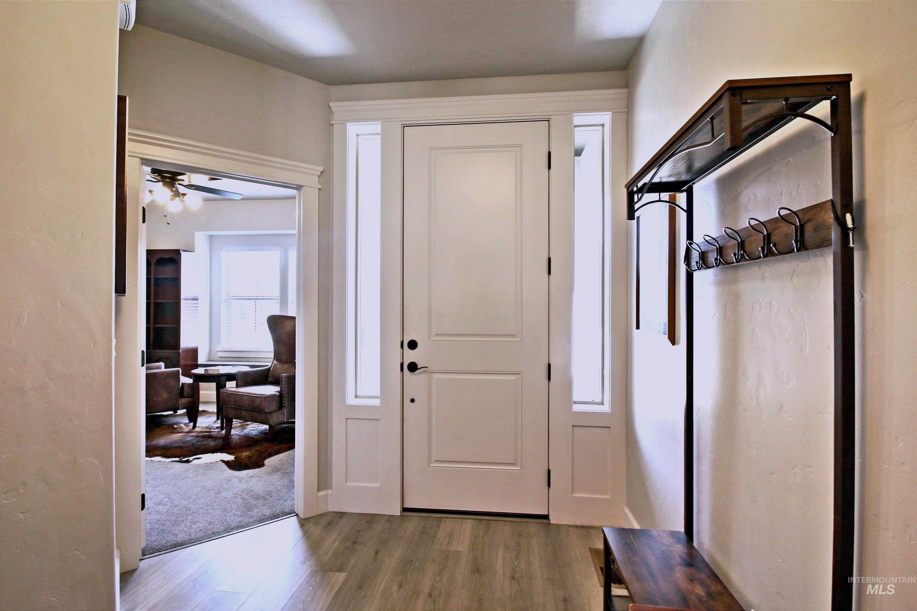 Meridian, Idaho, 83646, United States, 3 Bedrooms Bedrooms, ,2 BathroomsBathrooms,Residential,For Sale,1960582