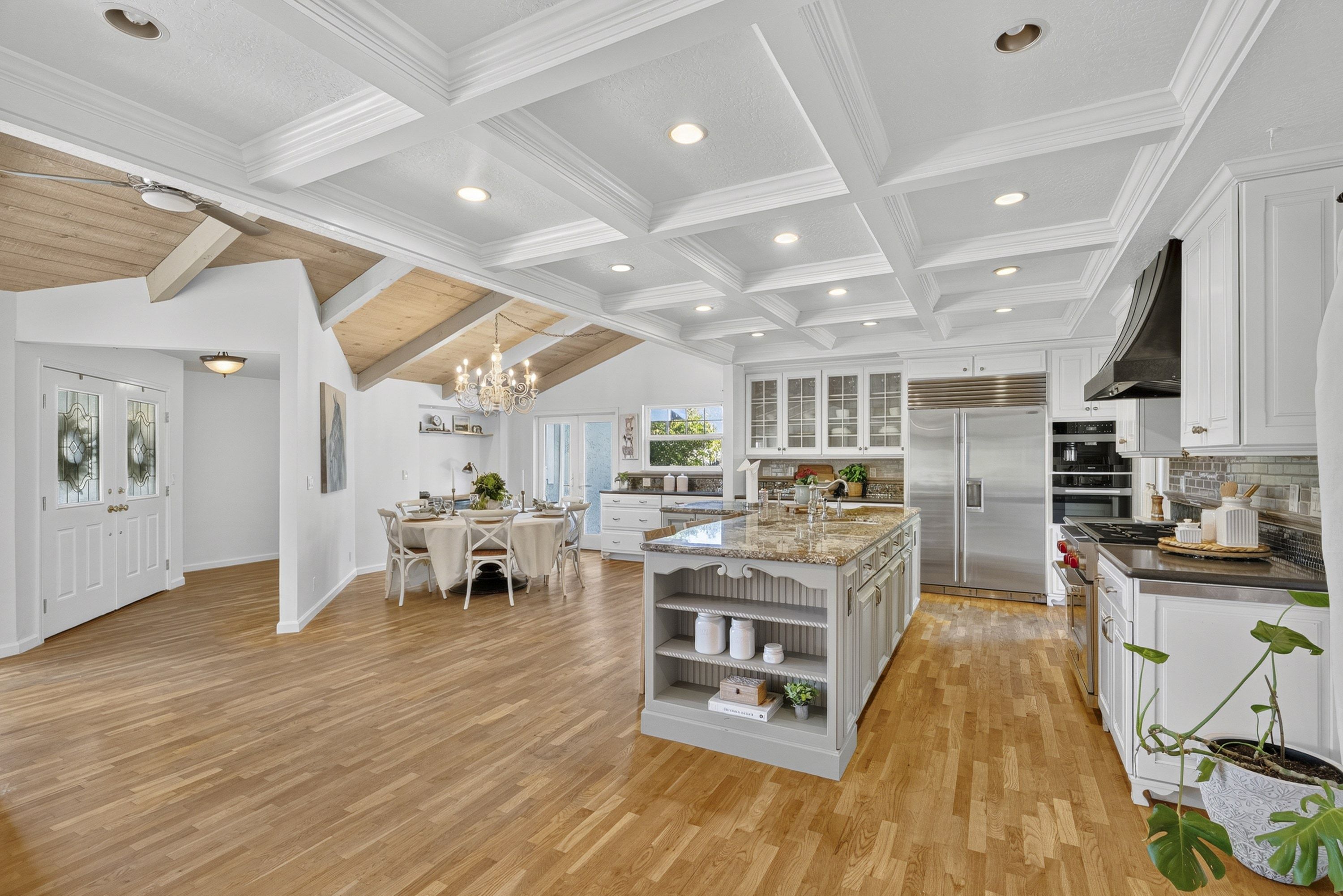  3999 Cherryvale Avenue, Soquel - 物件實景