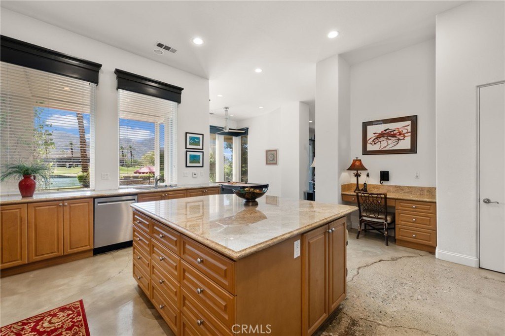 La Quinta, California, 92253, United States, 4 Bedrooms Bedrooms, ,4 BathroomsBathrooms,Residential,For Sale,1974017