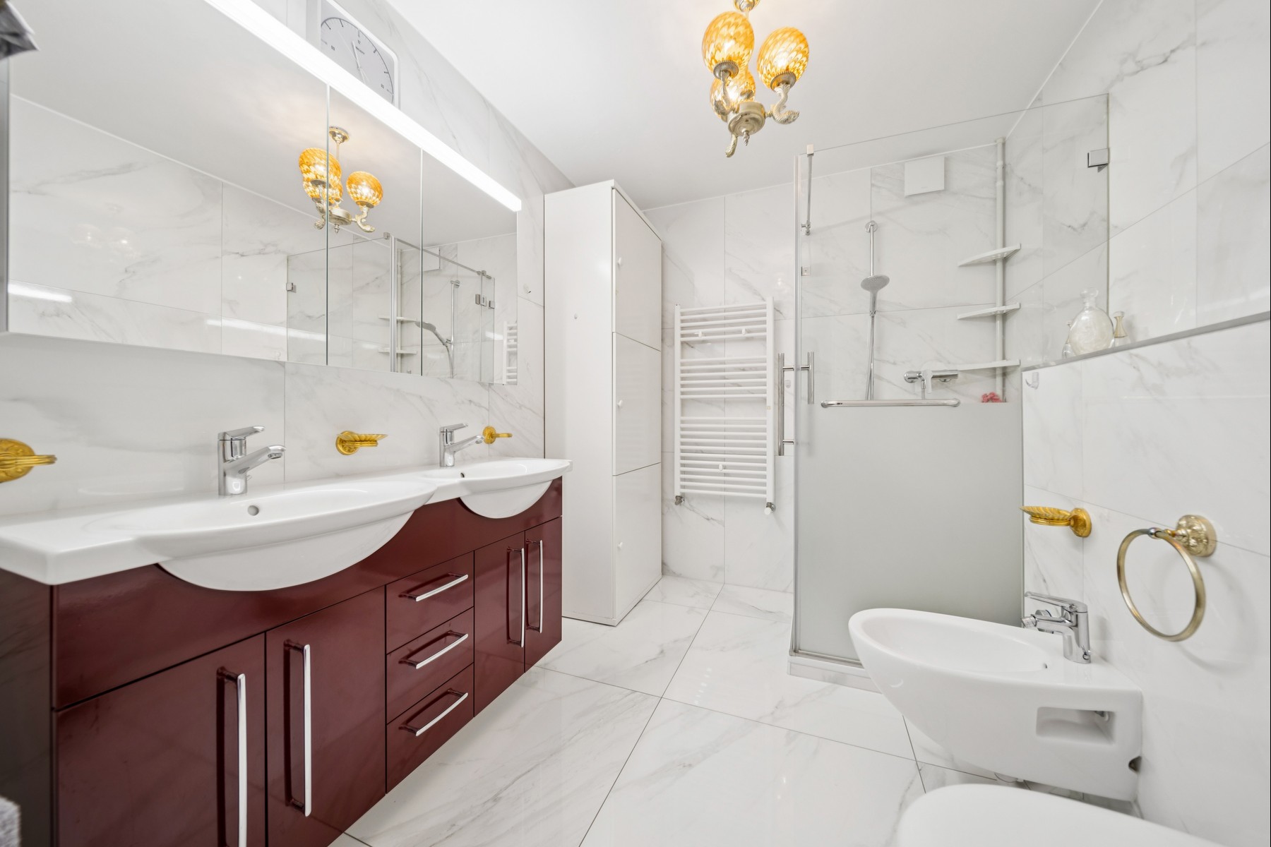  Stunning 5.5-room penthouse with panoramic views of the lake and mountains - 物件實景