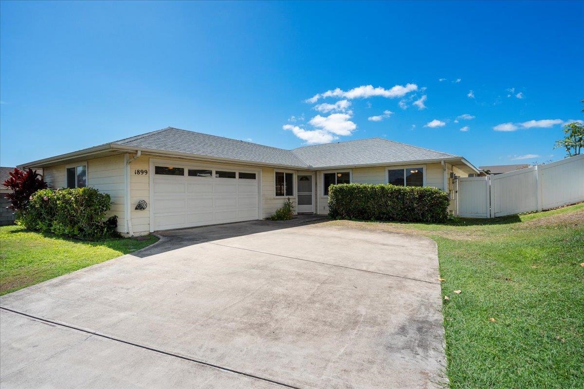 Wailuku, Hawaii, 96793, United States, 3 Bedrooms Bedrooms, ,2 BathroomsBathrooms,Residential,For Sale,1907468