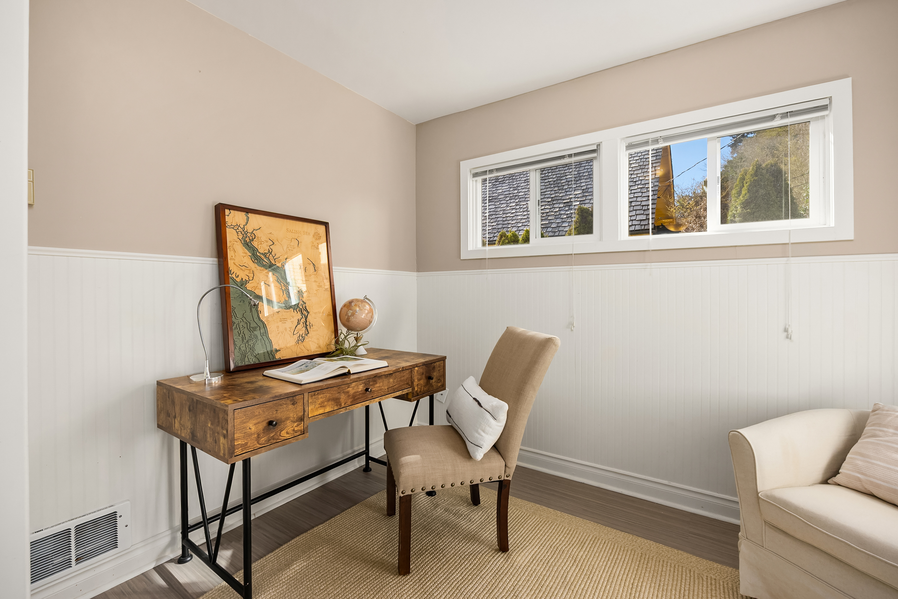  5430 Rockaway Beach Rd NE, Bainbridge Island, WA 98110 - 物件實景