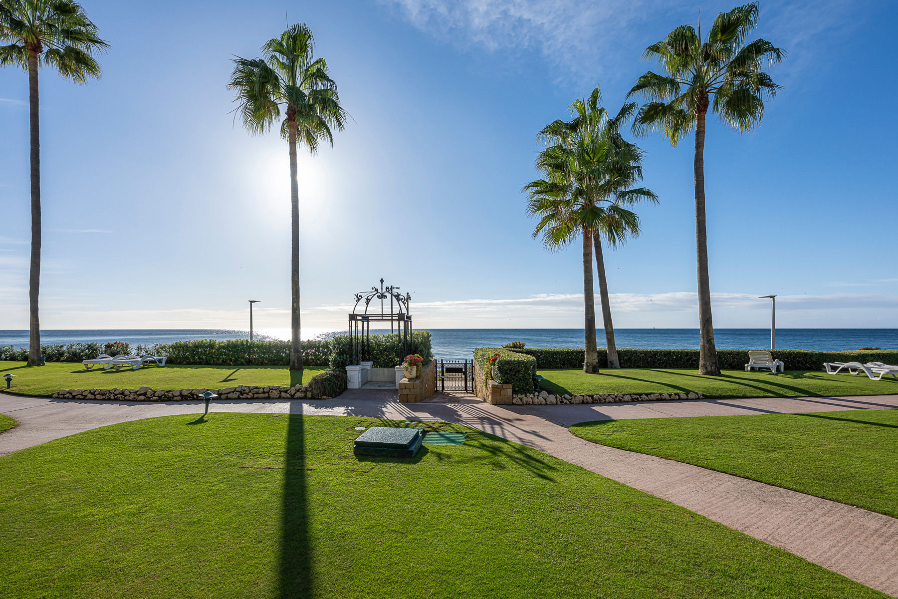  Beachfront residence within walking distance of Estepona - 物件實景