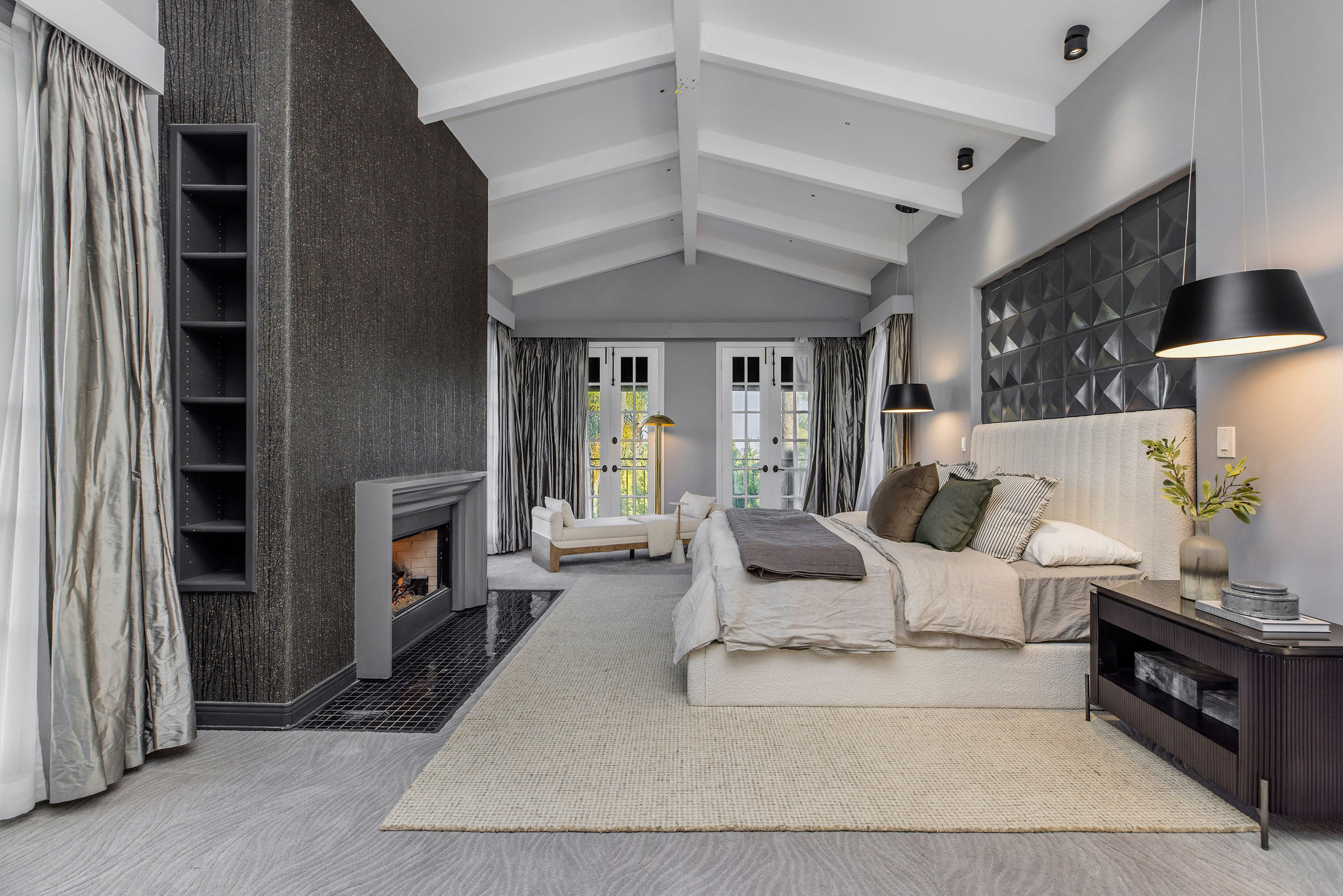  Romantic Spanish Retreat in Whitley Heights - 物件實景