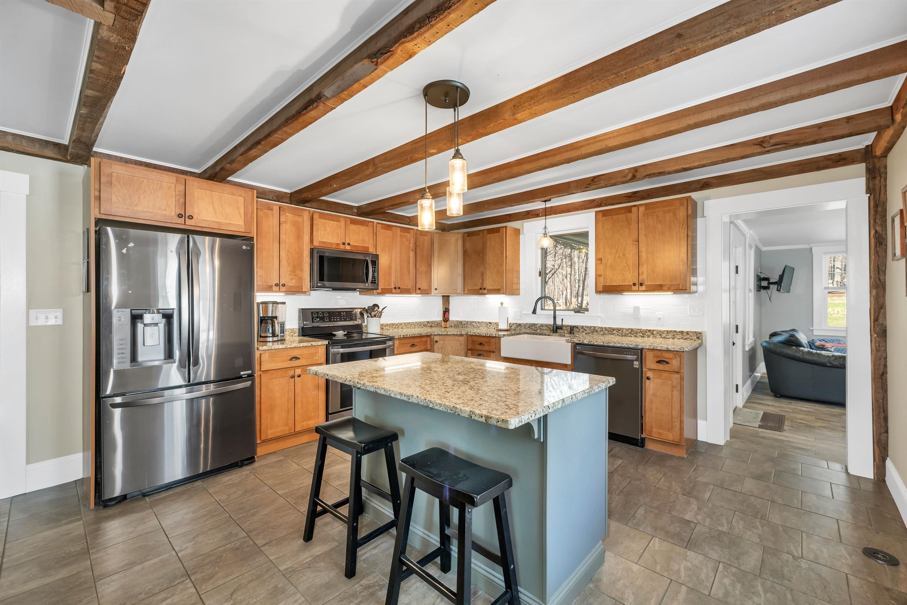 Meredith, New Hampshire, 03253, United States, 3 Bedrooms Bedrooms, ,2 BathroomsBathrooms,Residential,For Sale,1793827