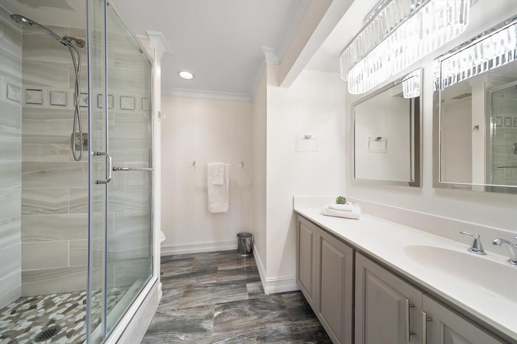 Belleair, Florida, 33756, United States, 2 Bedrooms Bedrooms, ,2 BathroomsBathrooms,Residential,For Sale,1993557