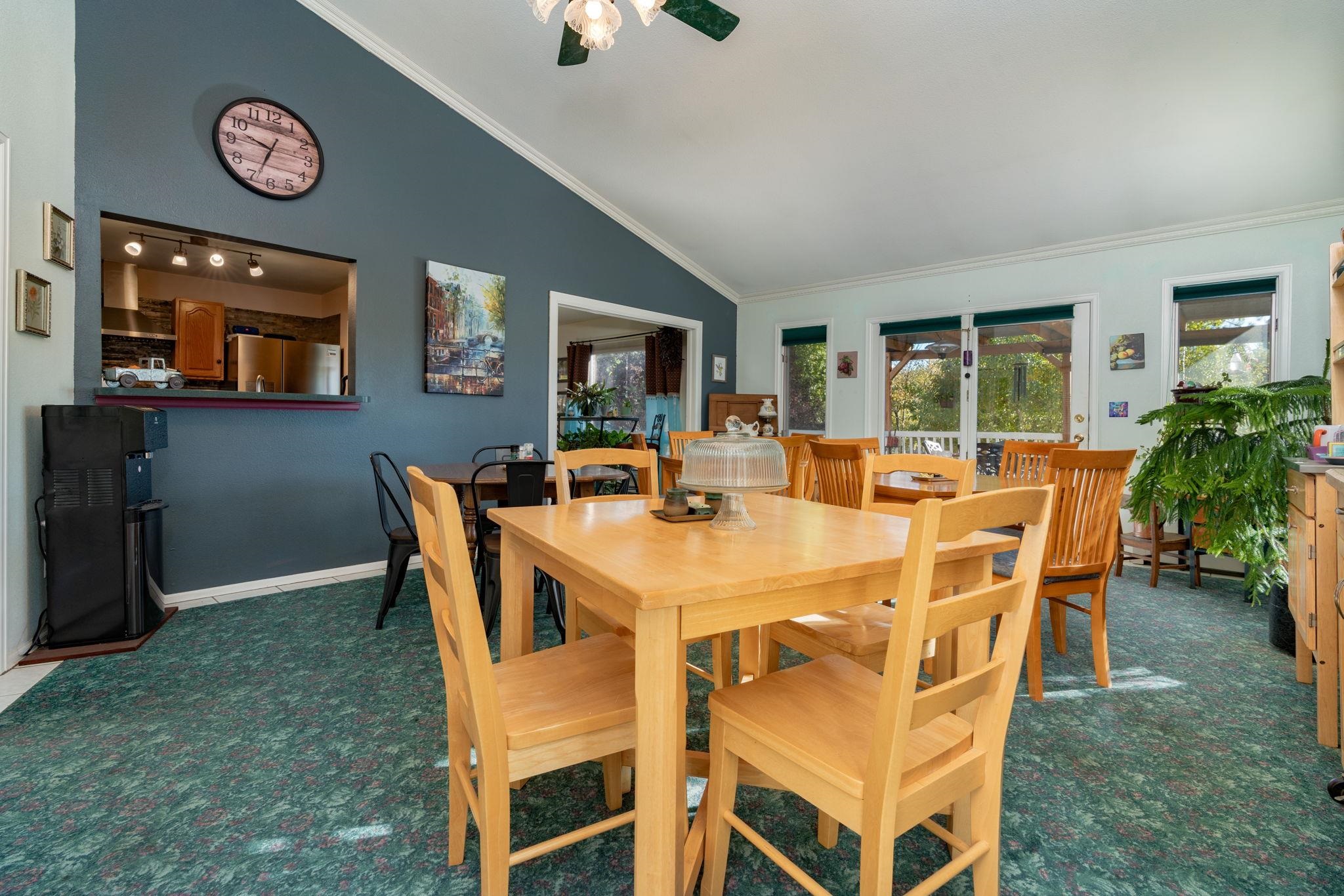 Palisade, Colorado, 81526, United States, 5 Bedrooms Bedrooms, ,6 BathroomsBathrooms,Residential,For Sale,2007514