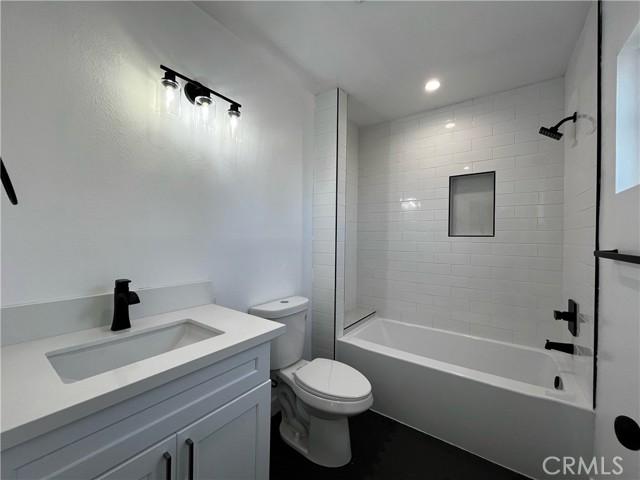 LA, California, 90008, United States, ,Residential,For Sale,2023707