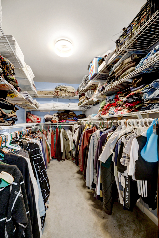 Brooklyn, New York, 11234, United States, 5 Bedrooms Bedrooms, ,3 BathroomsBathrooms,Residential,For Sale,1976876