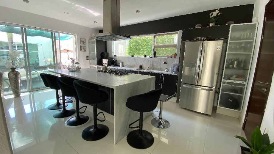 Aguascalientes, Aguascalientes, 20130, Mexico, 3 Bedrooms Bedrooms, ,4 BathroomsBathrooms,Residential,For Sale,1956746