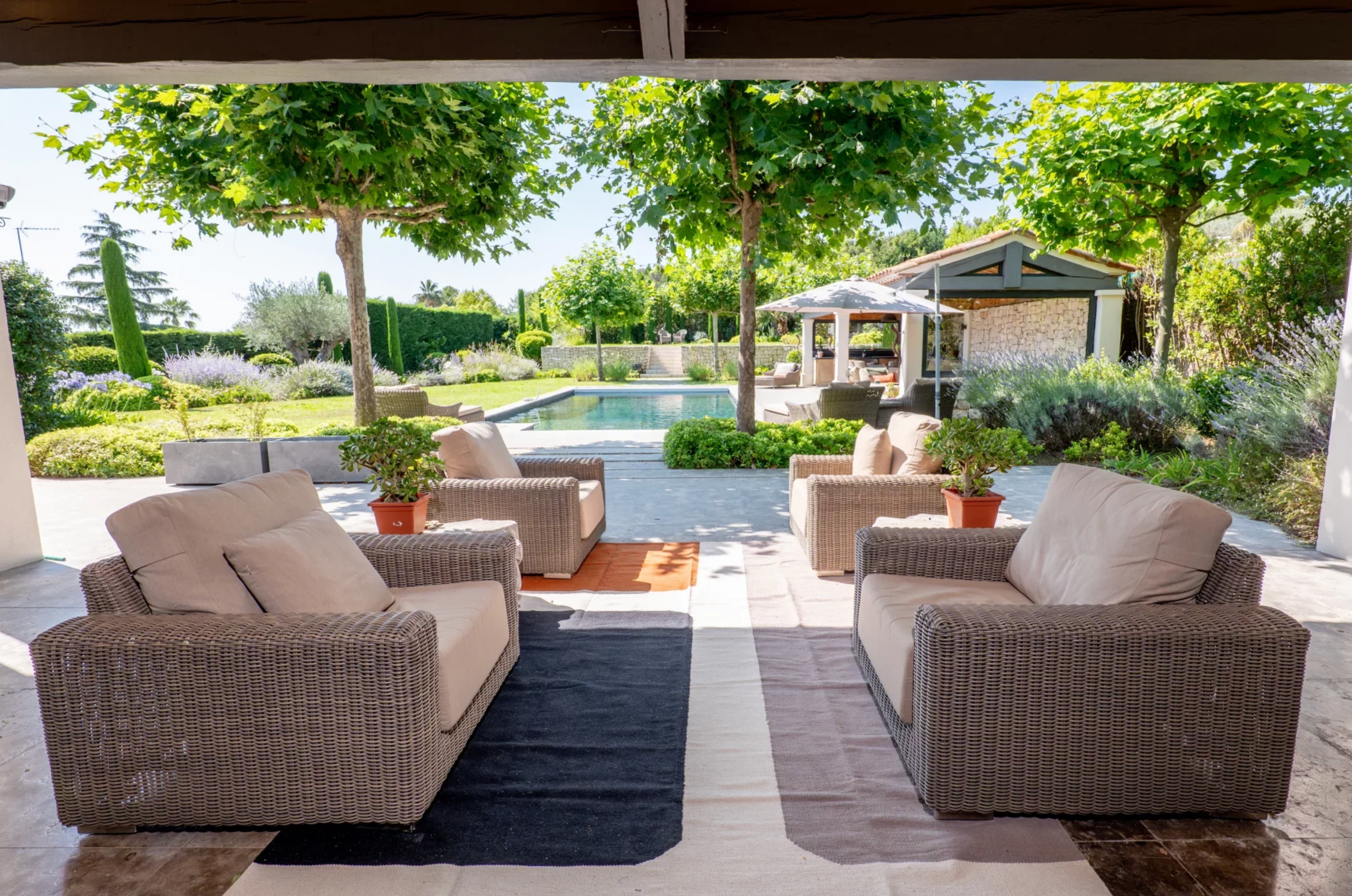  Mougins near Cannes, villa with pool, guest house and cinema room - 物件實景
