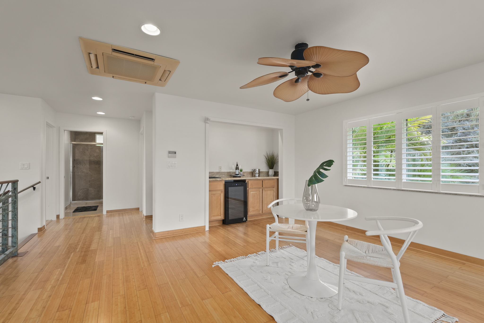 Kailua, Hawaii, 96734, United States, 6 Bedrooms Bedrooms, ,4 BathroomsBathrooms,Residential,For Sale,1981977