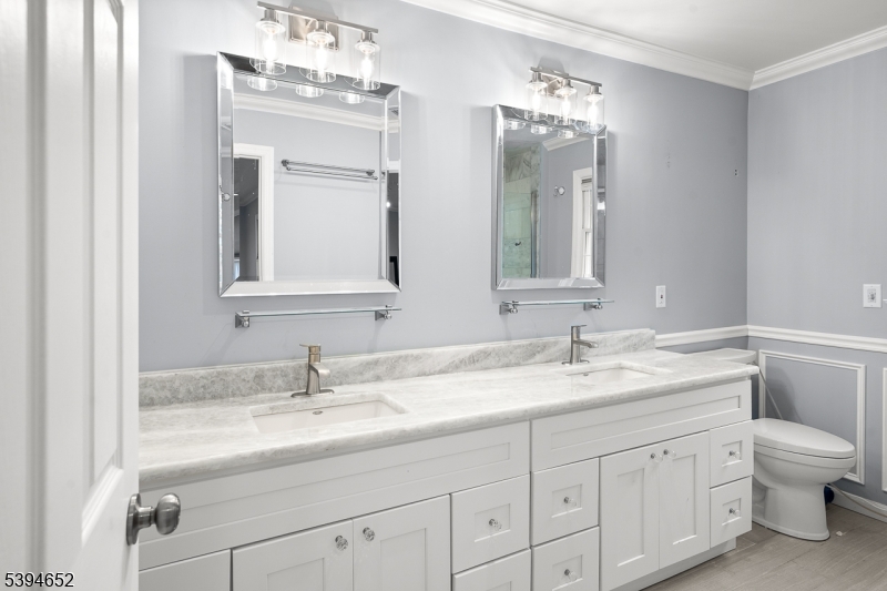 Warren Twp., New Jersey, 07059, United States, 4 Bedrooms Bedrooms, ,4 BathroomsBathrooms,Residential,For Sale,1988367