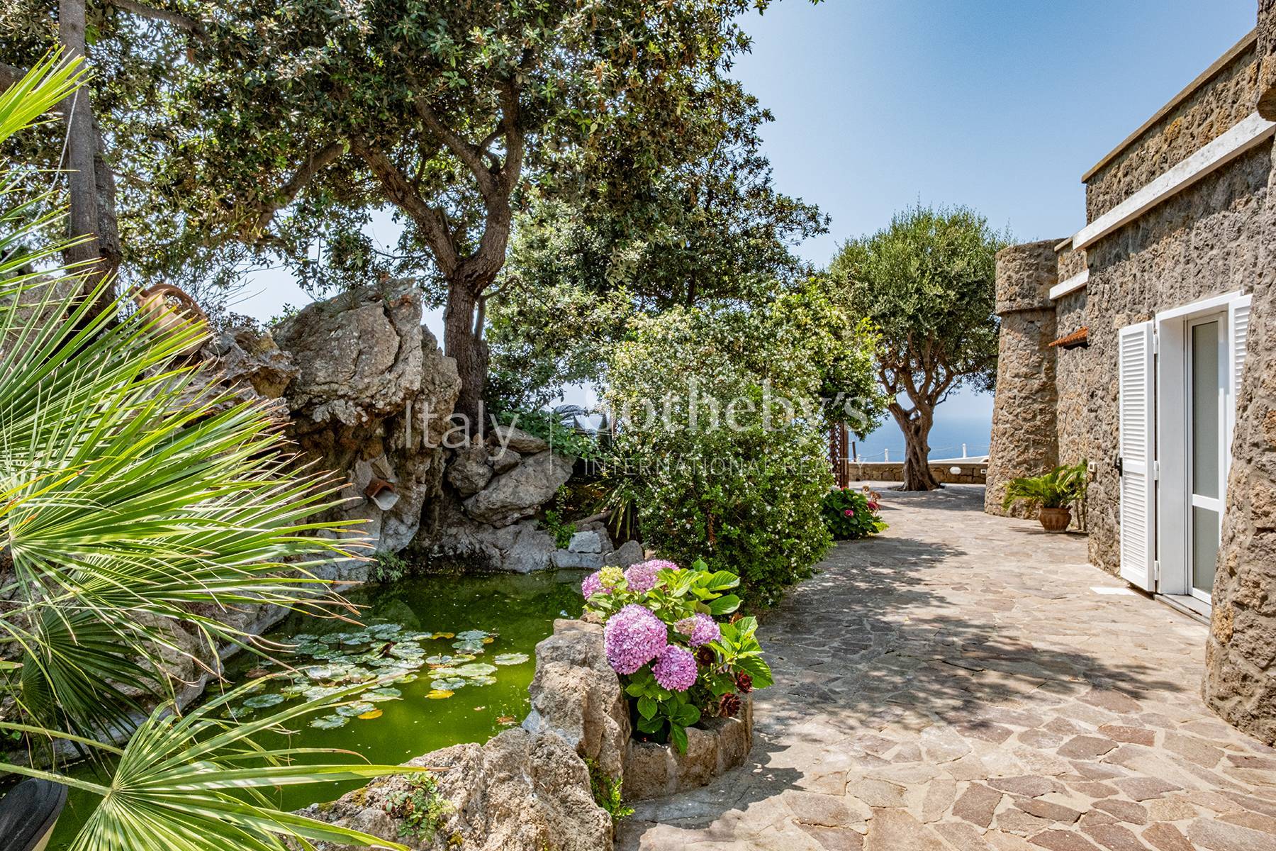  Charming seafront villa in Punta Caruso - 物件實景