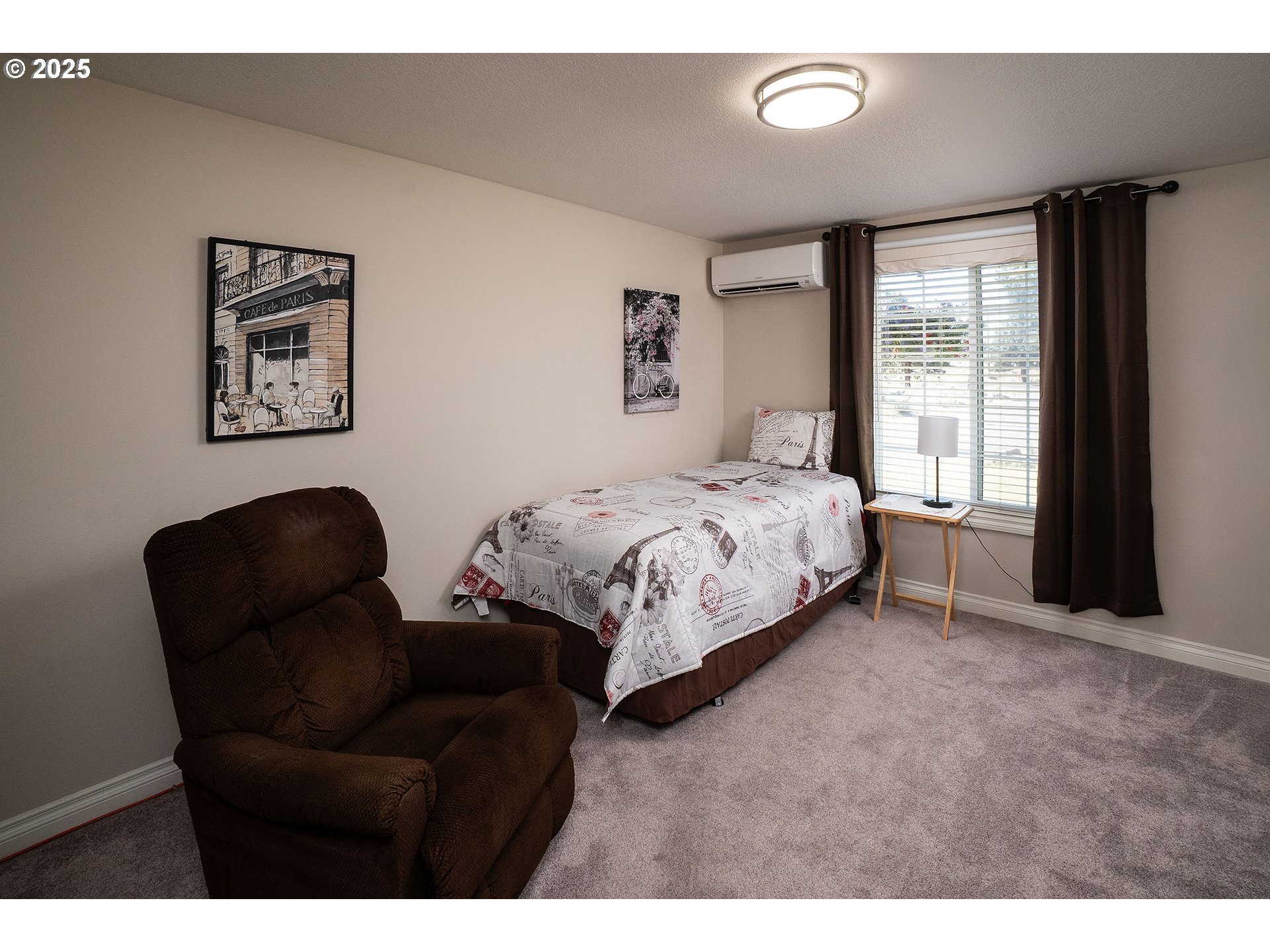 Terrebonne, Oregon, 97760, United States, 3 Bedrooms Bedrooms, ,2 BathroomsBathrooms,Residential,For Sale,1960646