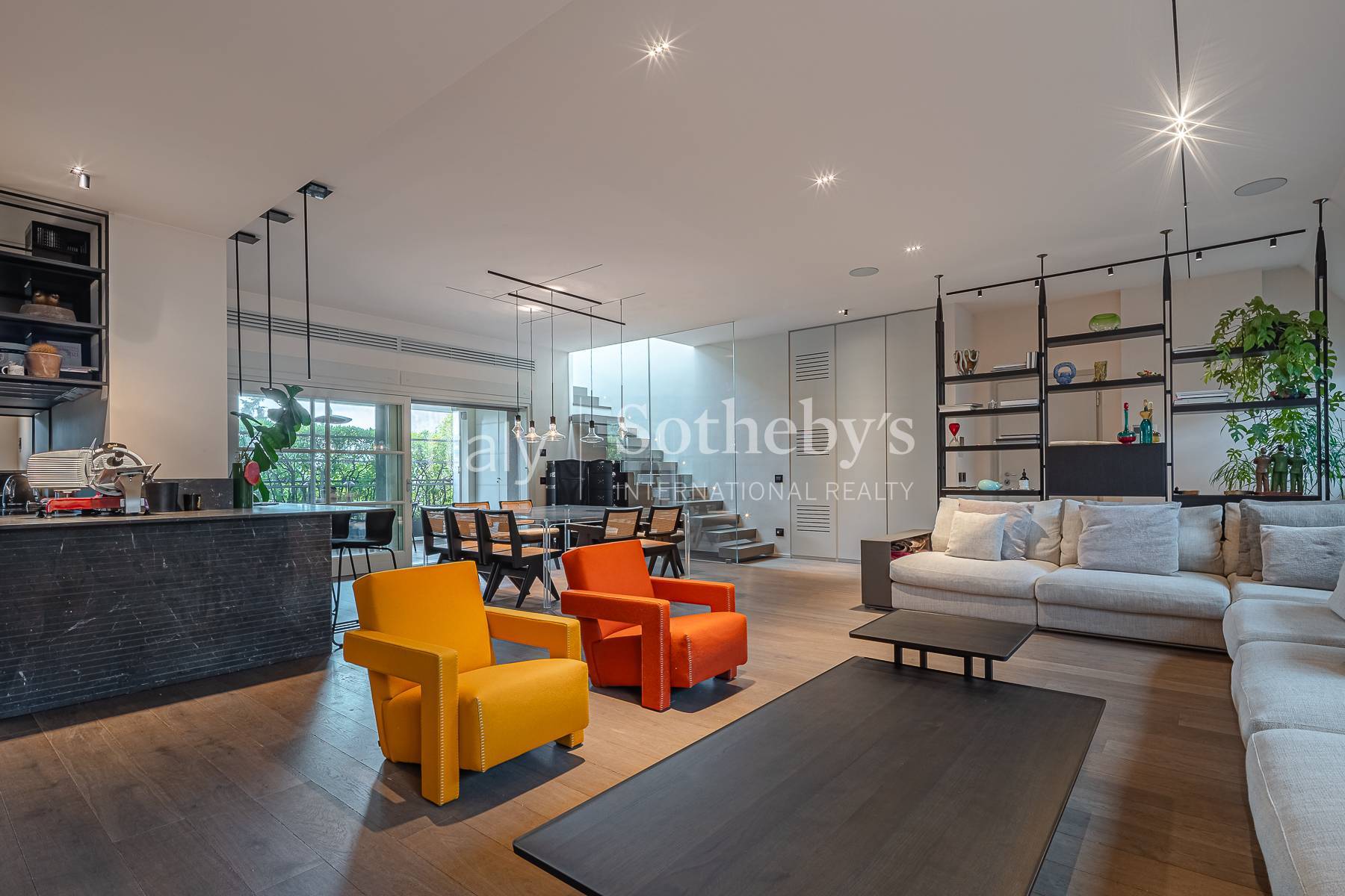  Furnished penthouse with terrace and pool in Brera district - 物件實景