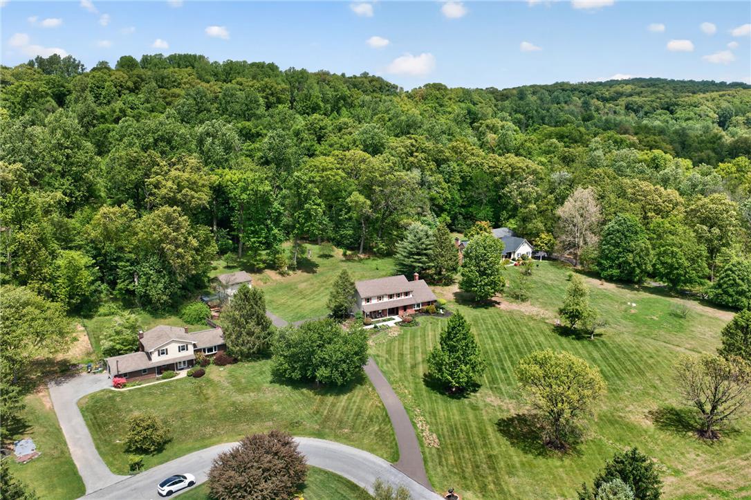 Lower Saucon Twp, Pennsylvania, 18055, United States, 5 Bedrooms Bedrooms, ,4 BathroomsBathrooms,Residential,For Sale,2048315