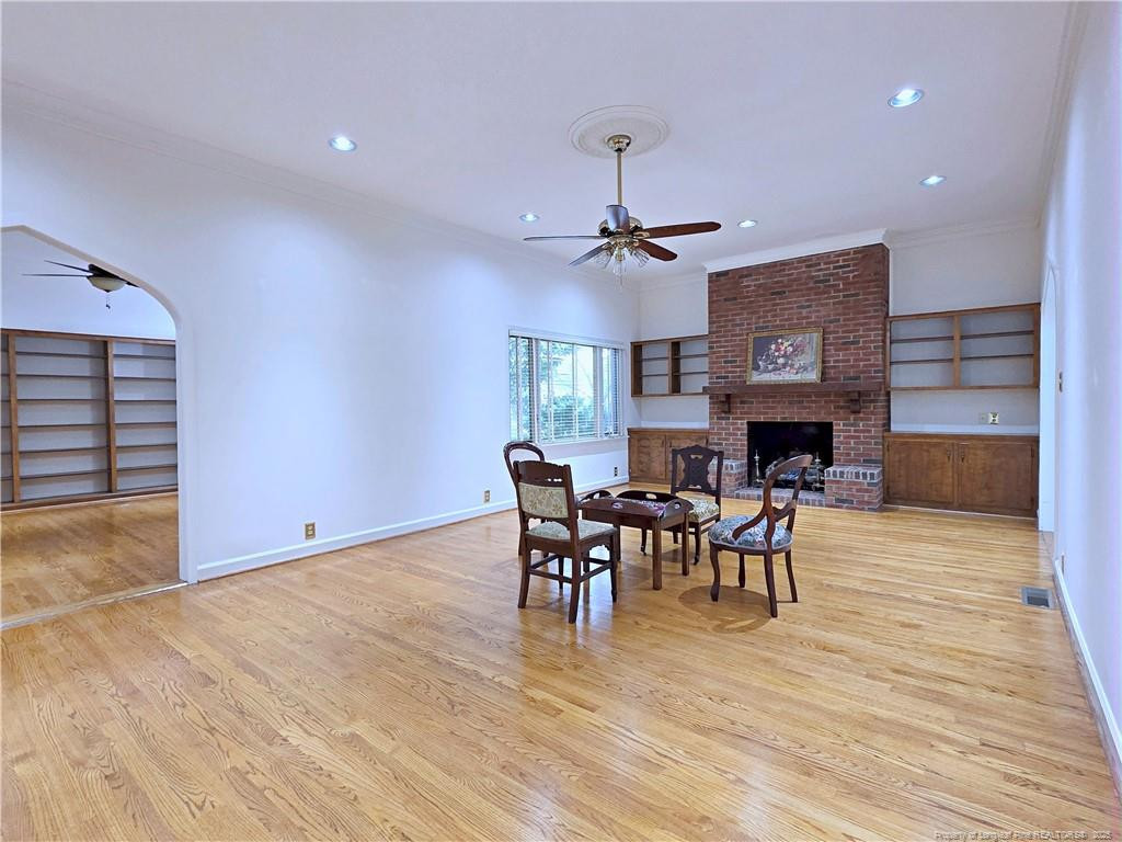 Whispering Pines, North Carolina, 28327, United States, 3 Bedrooms Bedrooms, ,4 BathroomsBathrooms,Residential,For Sale,1907421