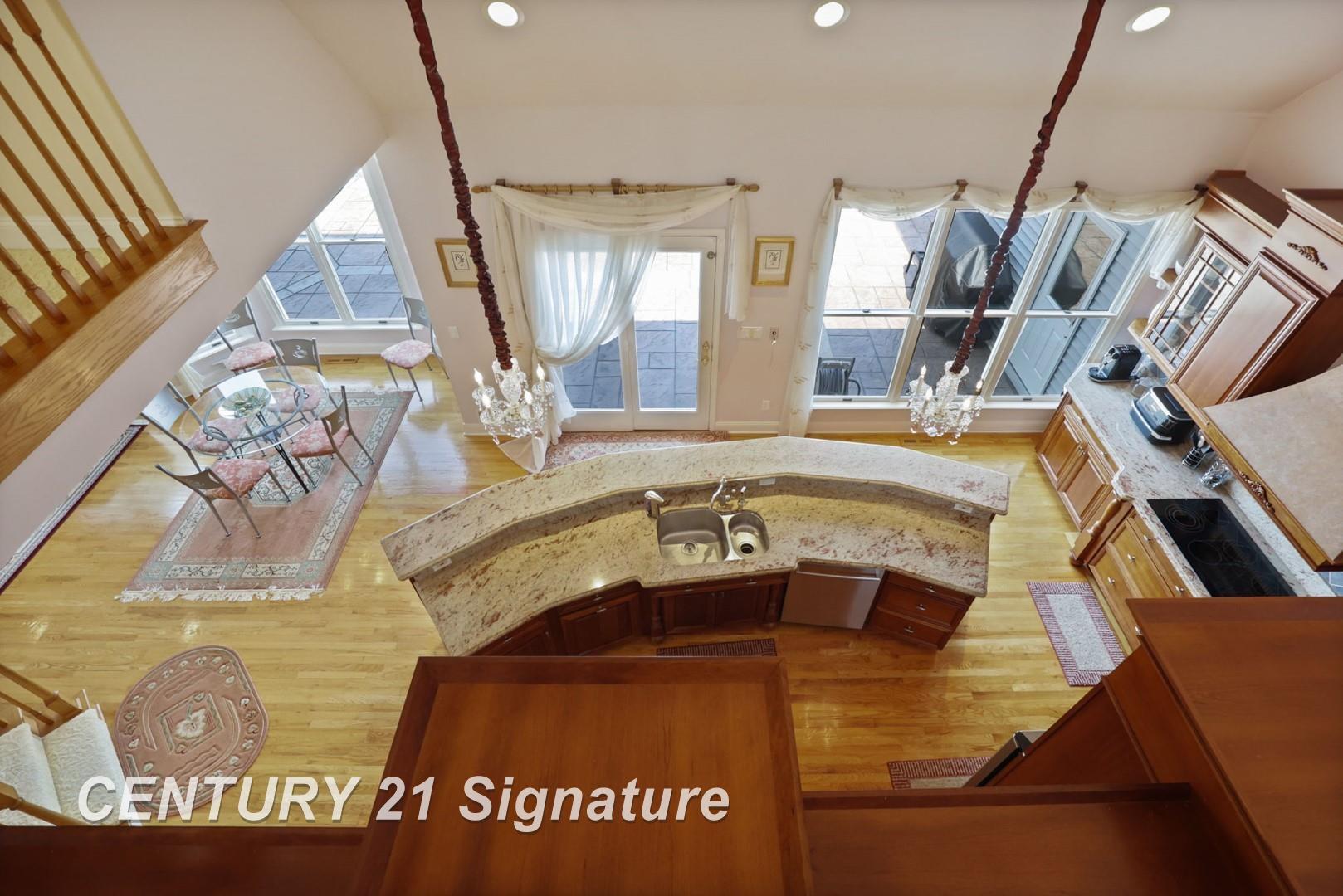 Saginaw, Michigan, 48609, United States, 4 Bedrooms Bedrooms, ,7 BathroomsBathrooms,Residential,For Sale,1980528