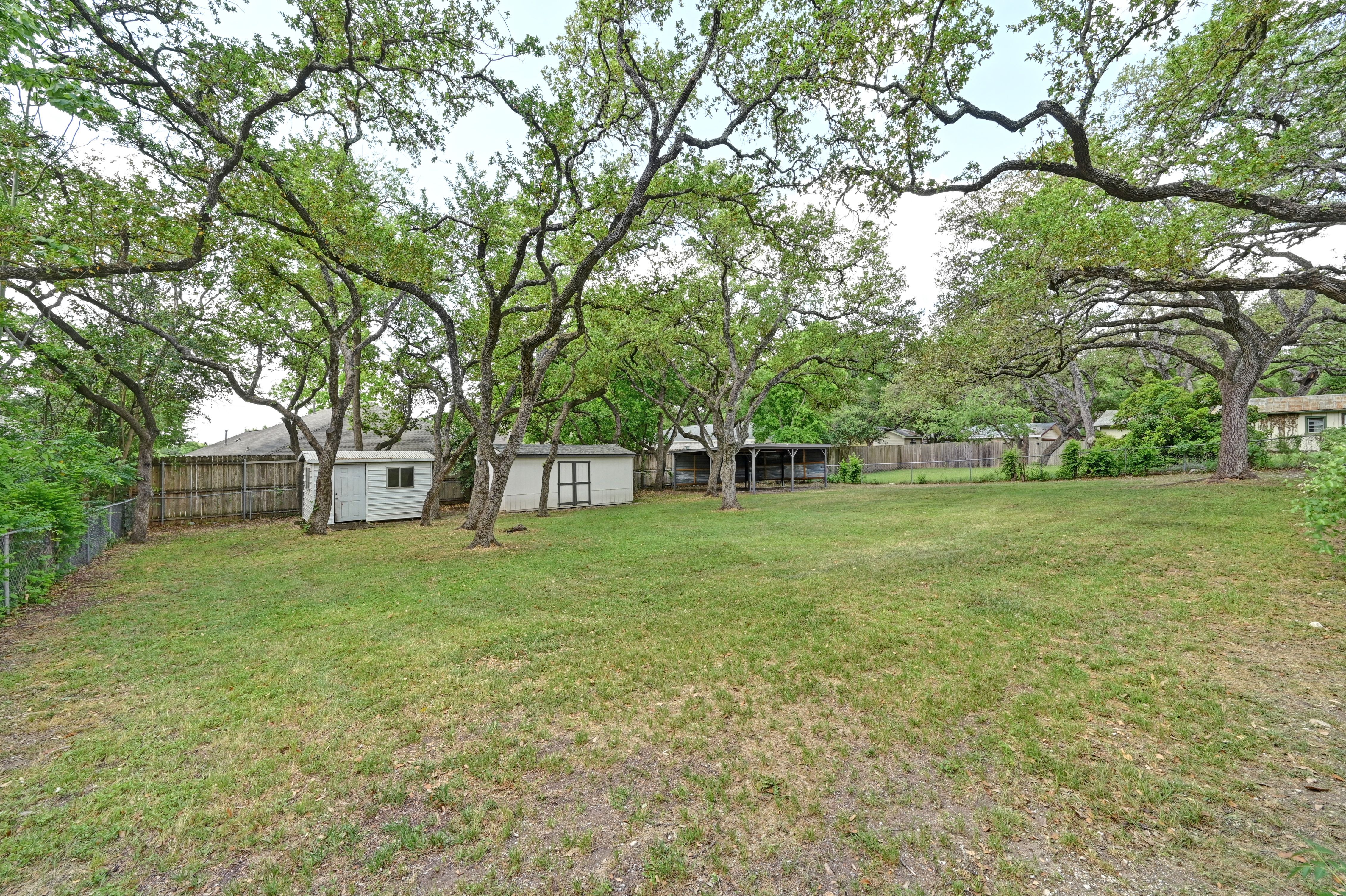  Tranquil Street in South Austin - 物件實景