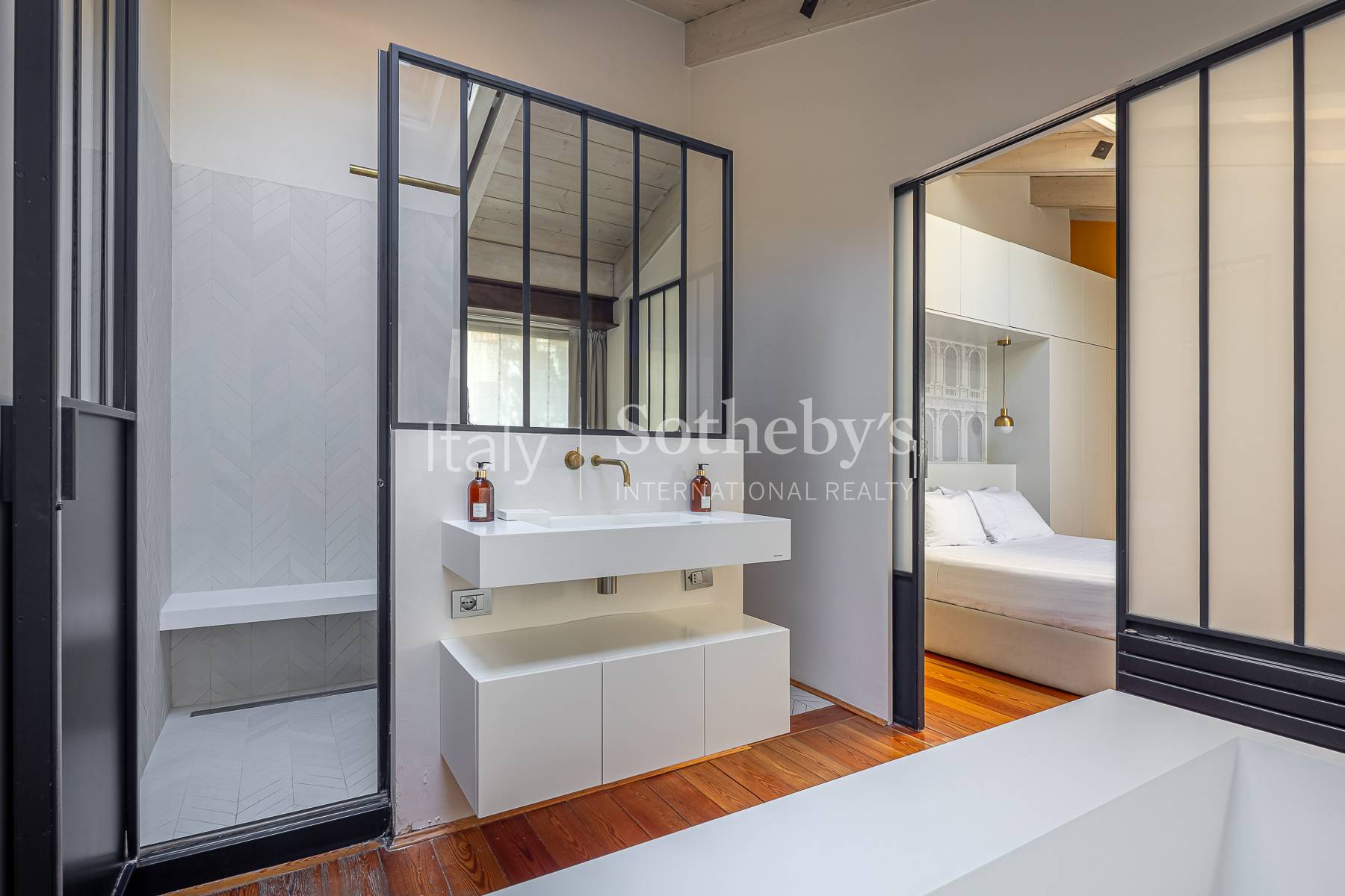  Exclusive Design-Led residence in the historic center - 物件實景
