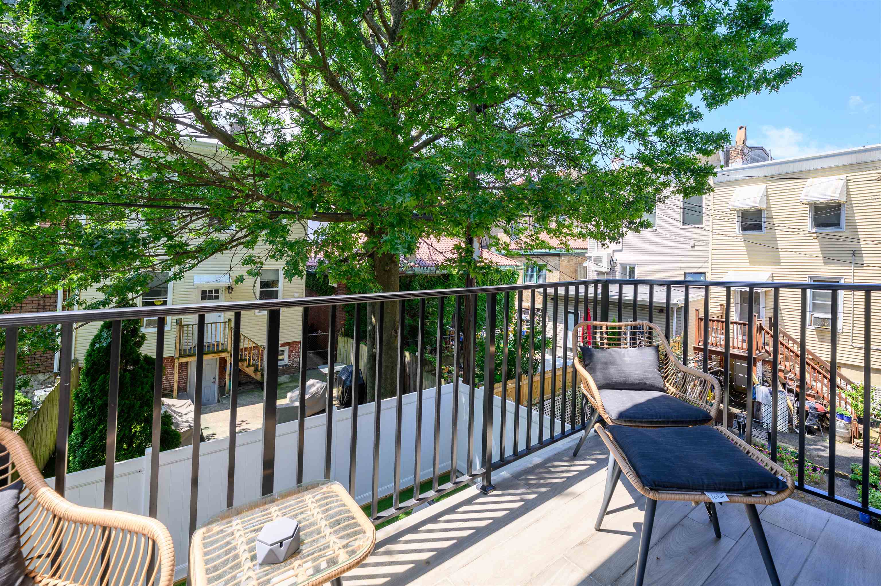 Jersey City, New Jersey, 07307, United States, 3 Bedrooms Bedrooms, ,3 BathroomsBathrooms,Residential,For Sale,1901105